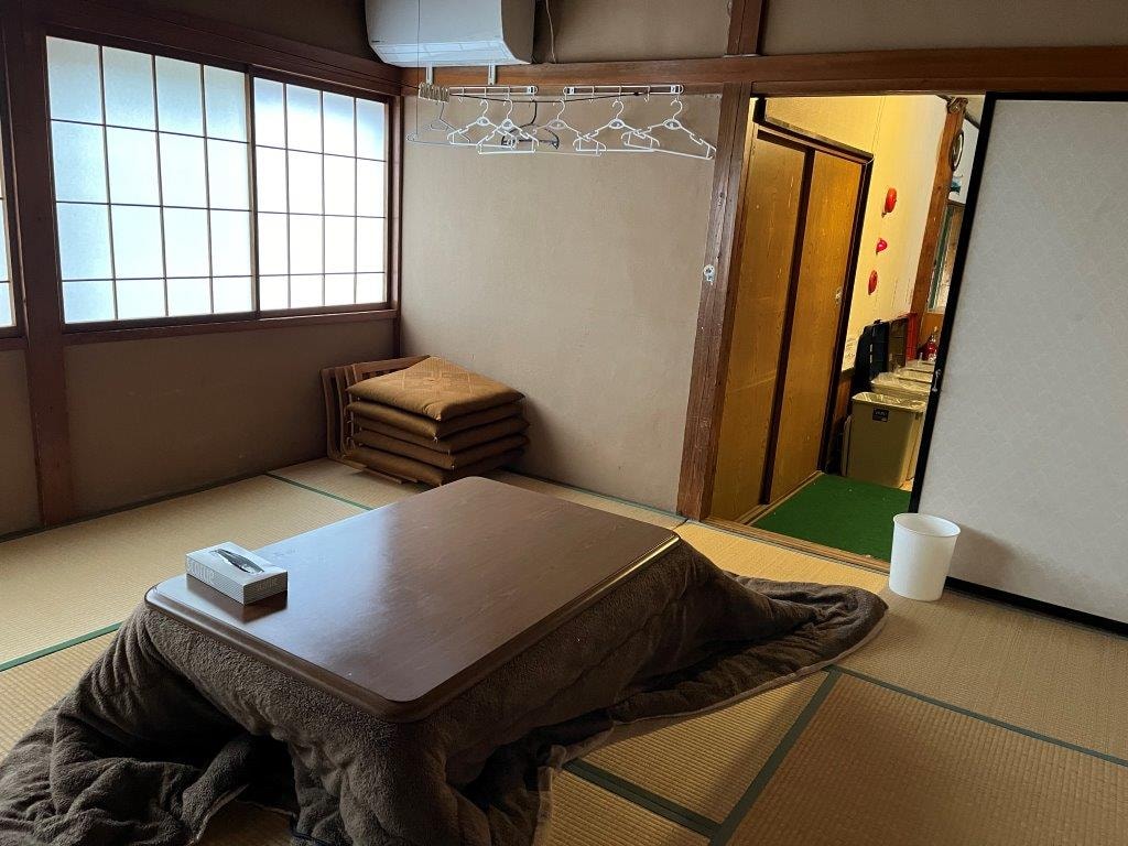 Room 11, 8 tatami mats on the second floor