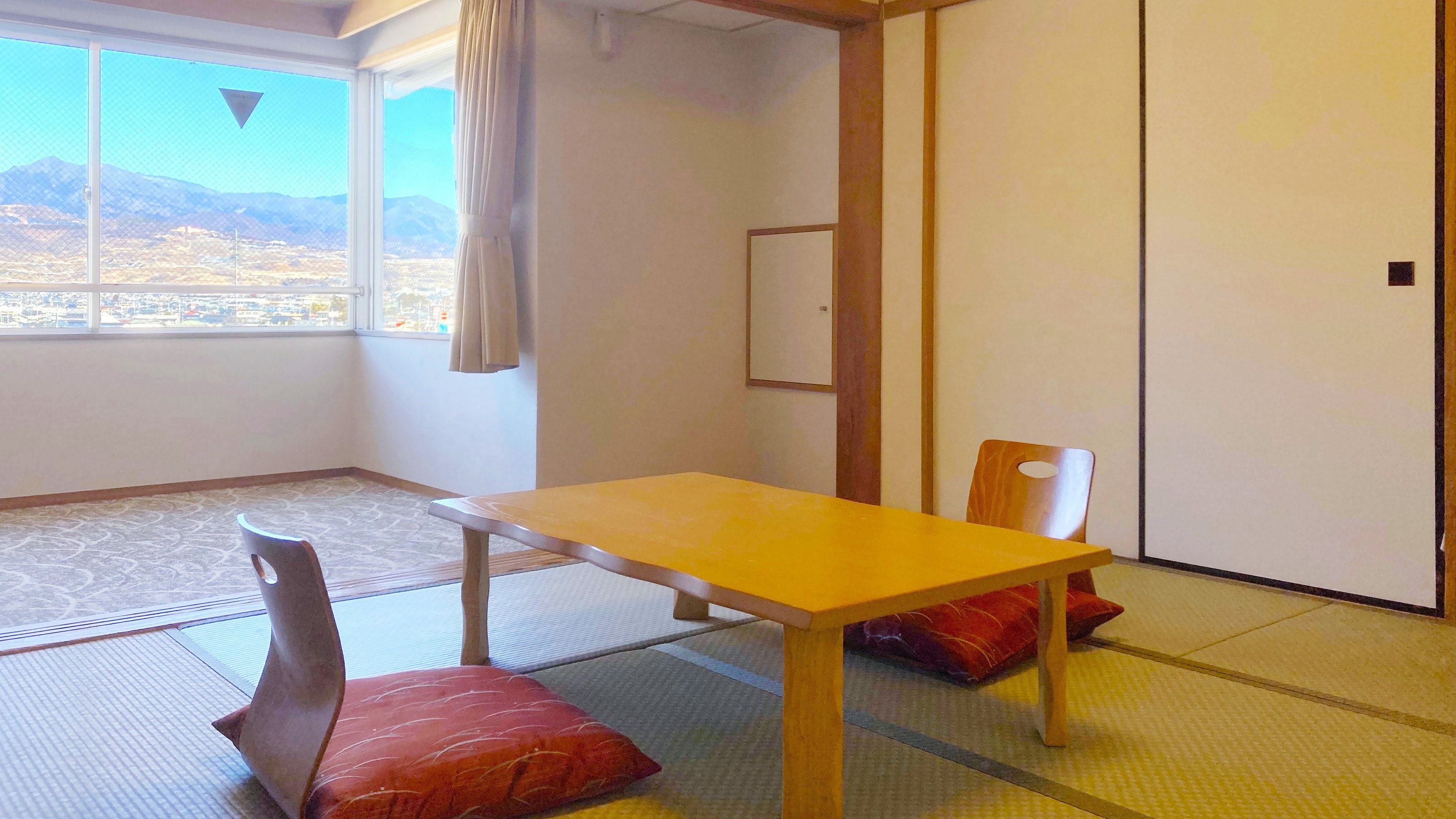 Japanese-style room (8 tatami mats) (no view)