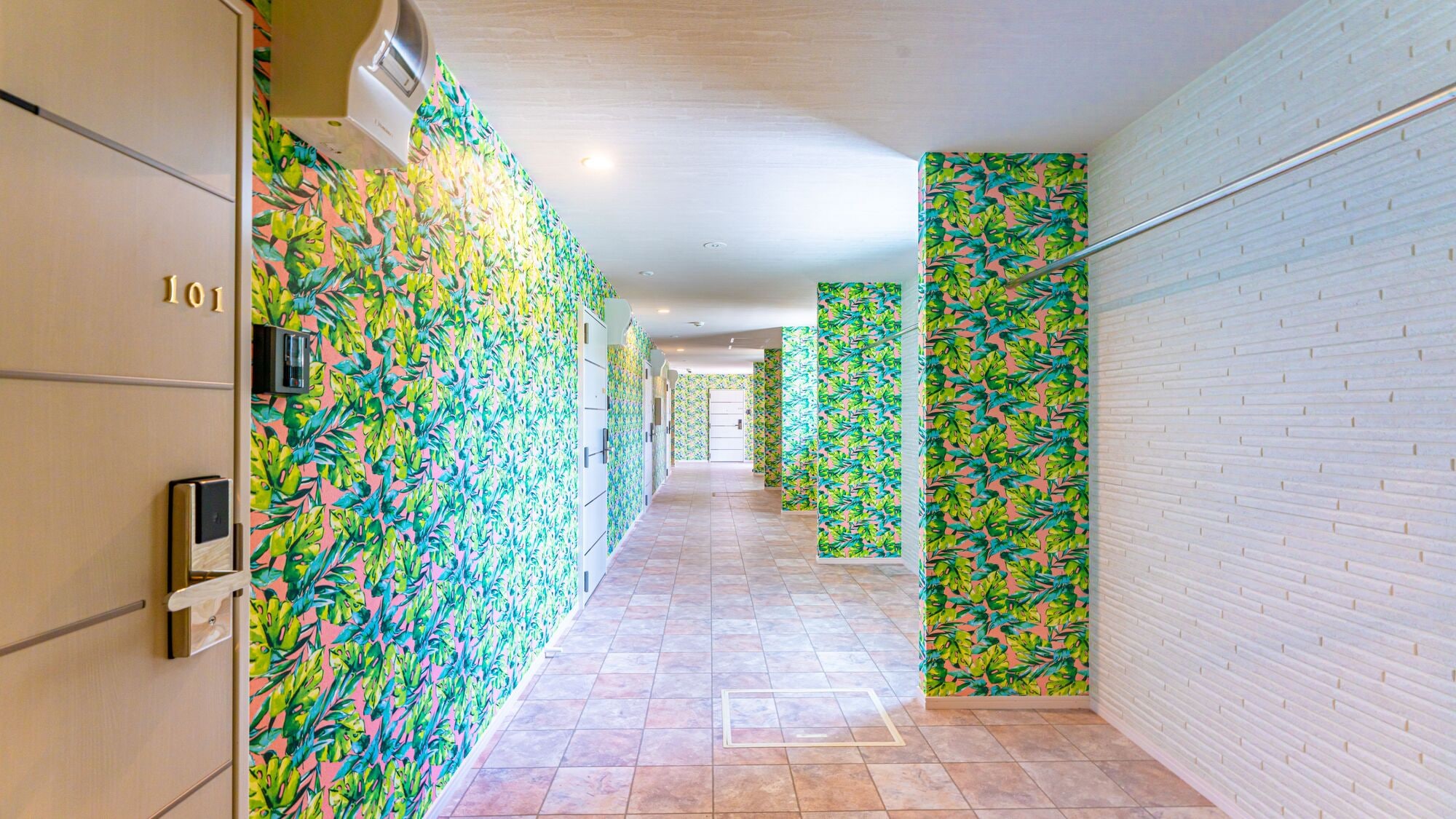 Concept room corridor