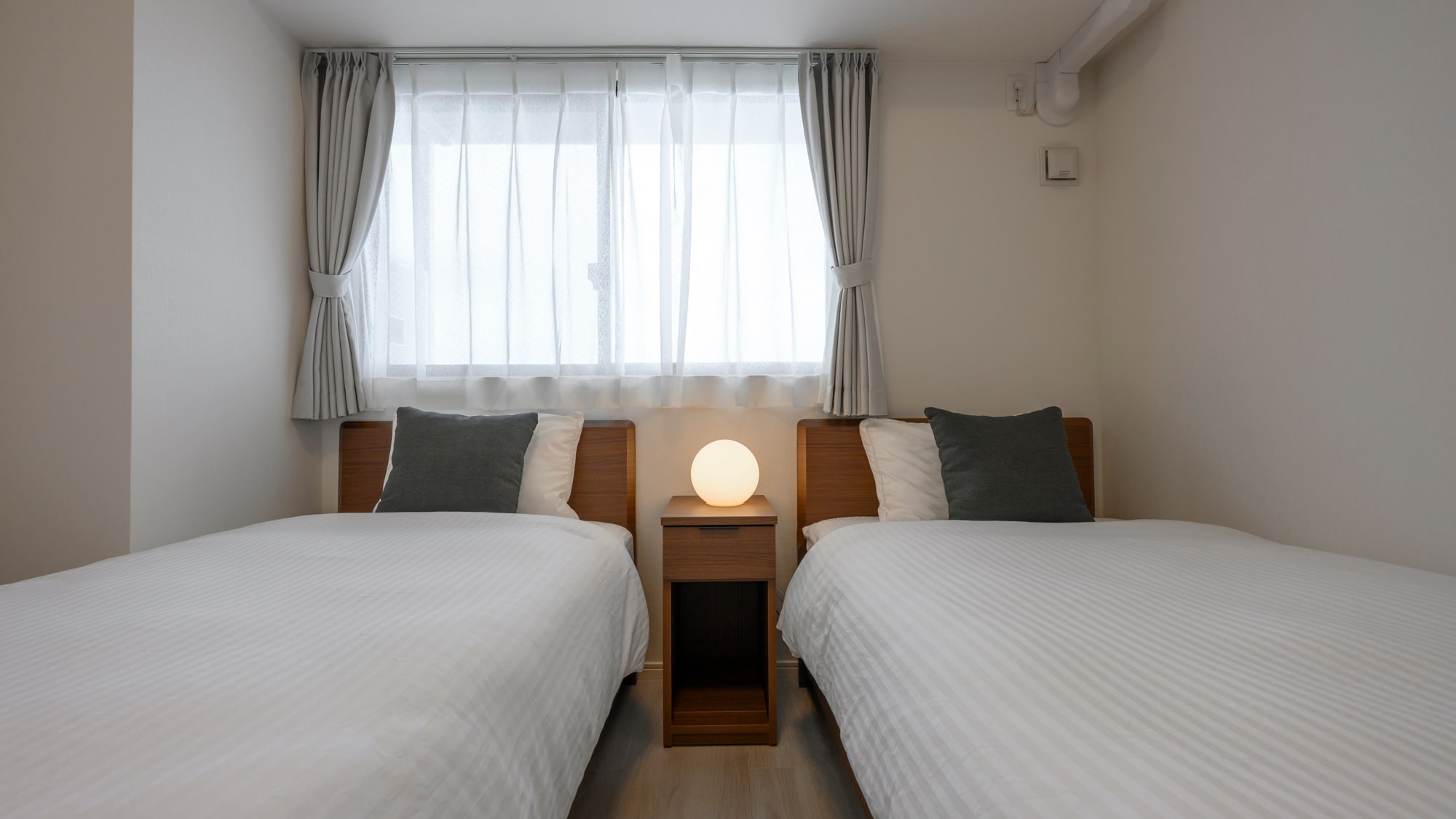Superior Twin Room Bedroom 2