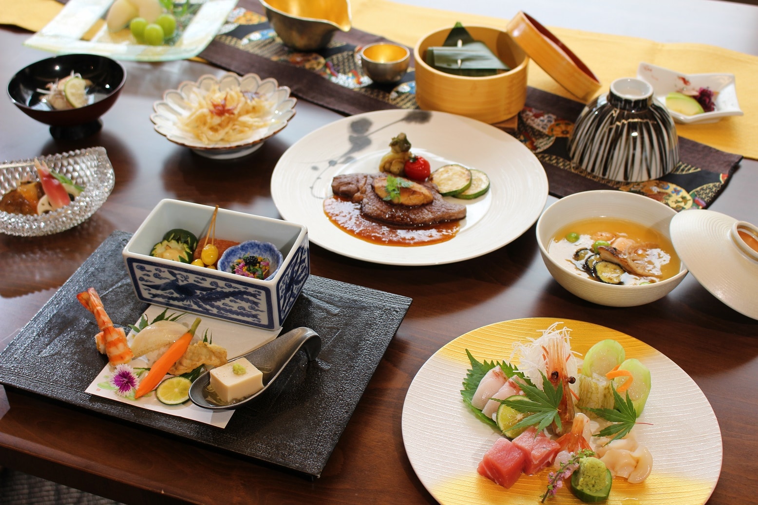 秋季怀石料理示例