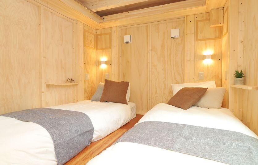 Room2