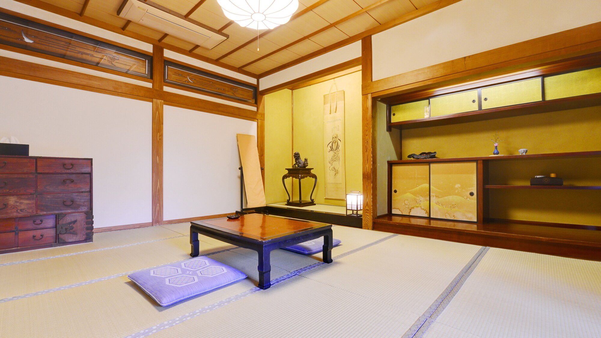 *[10 tatami mats / example guest room] Experience the "good old Japanese culture" first-hand.