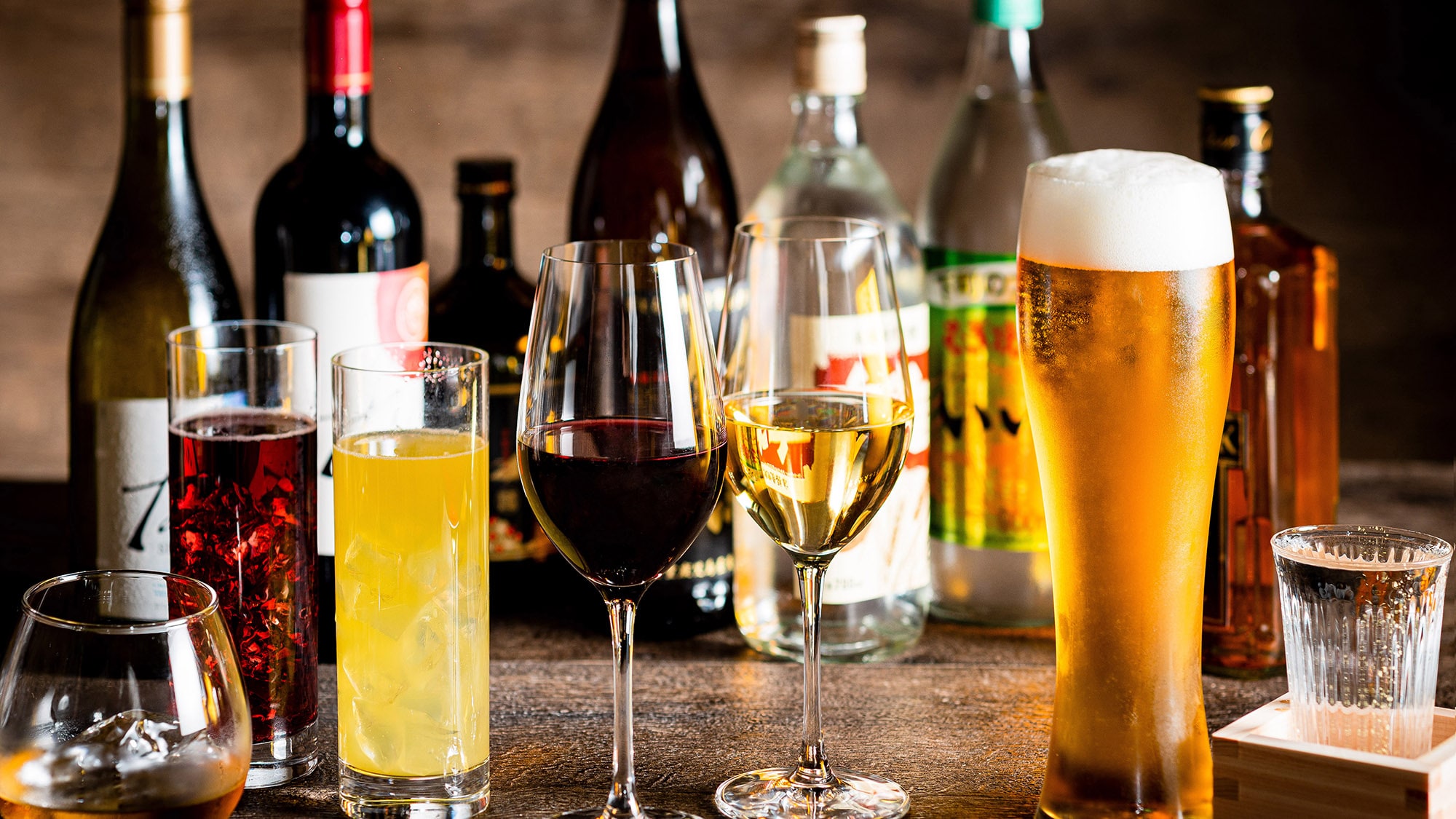 Alcoholic drinks *Image