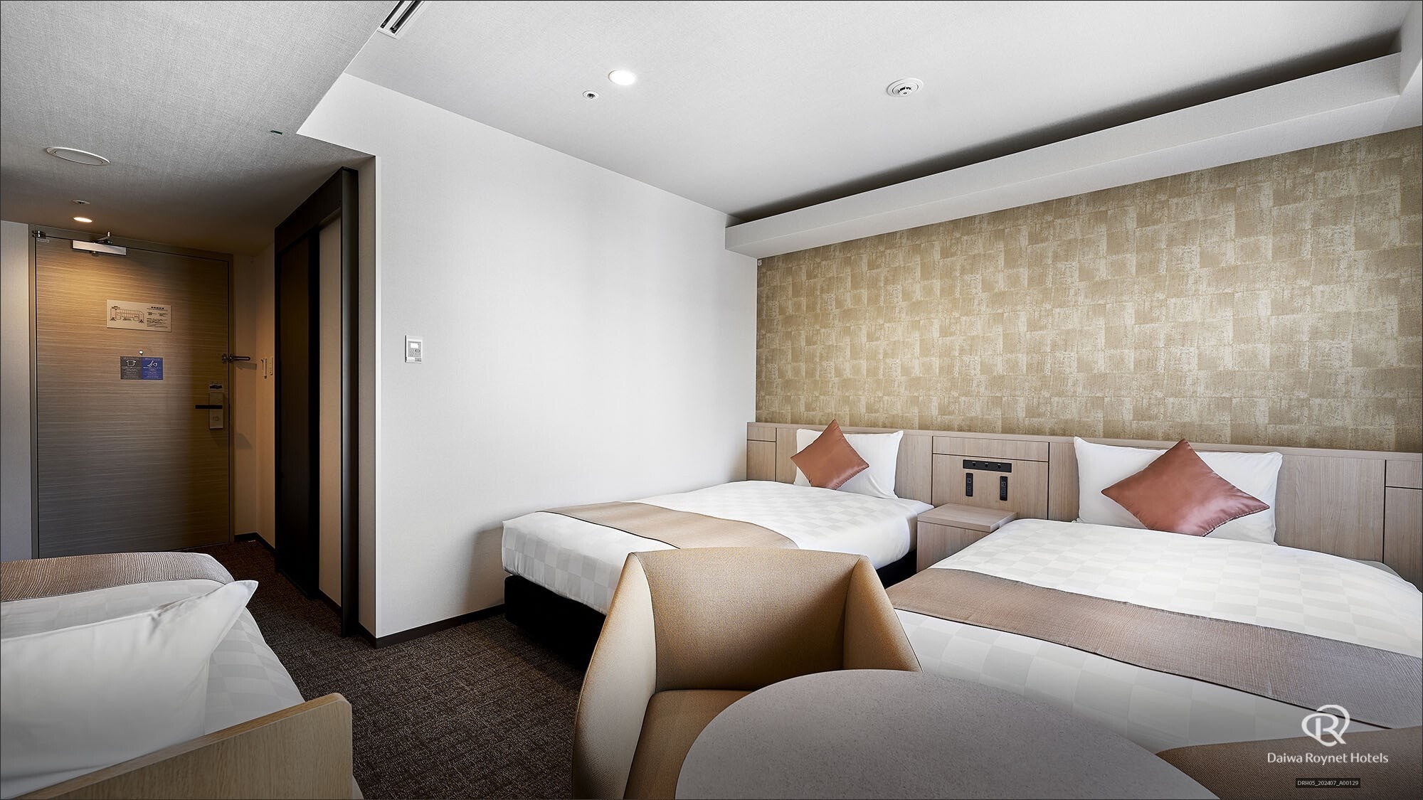 Deluxe Twin Room (Extra Bed)