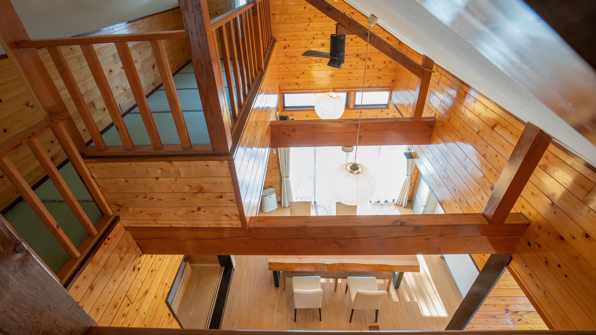 [Family Cottage] Open ceiling space --Up to 10 people
