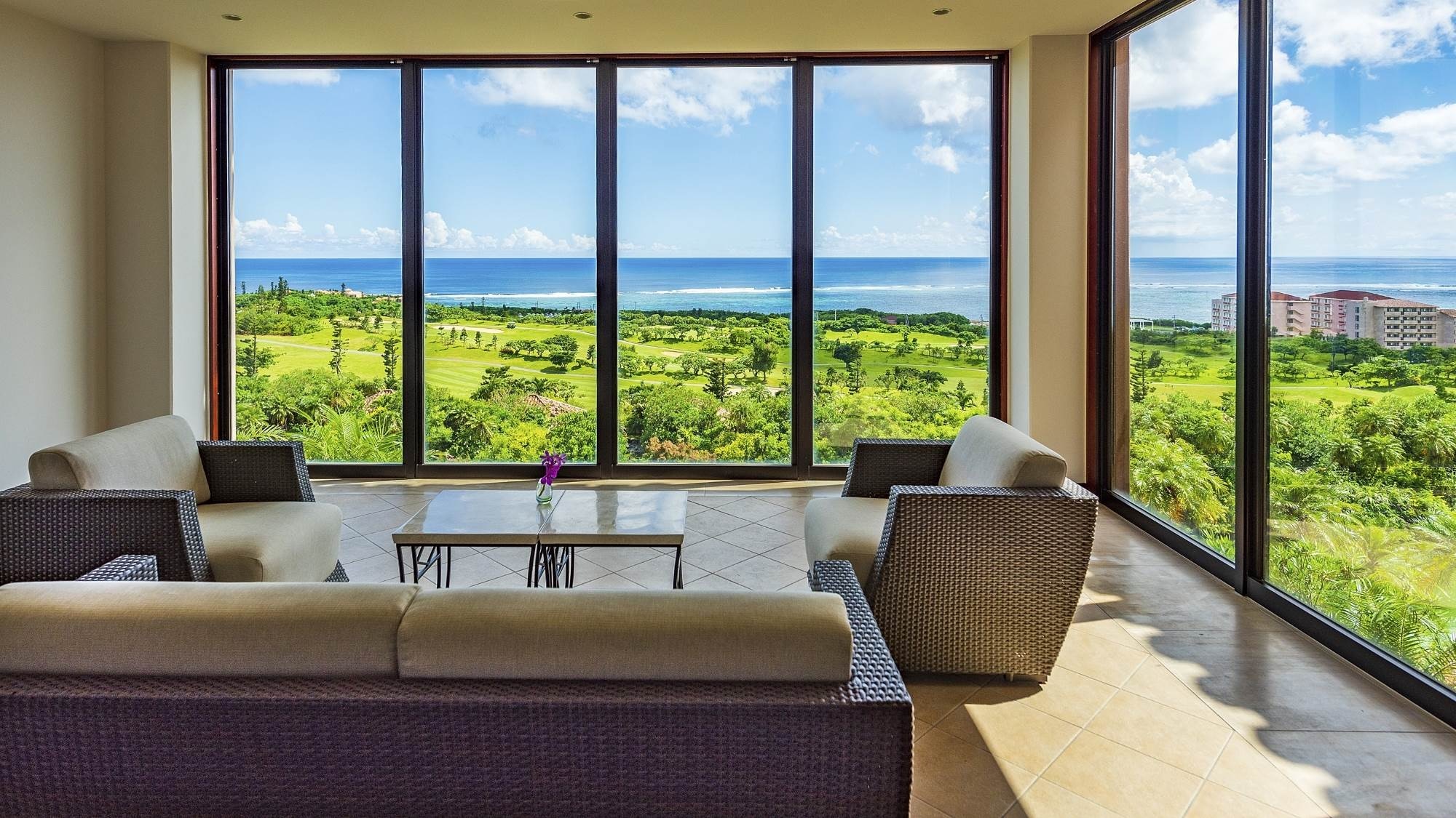 [Pool Villa Lagoon Building] View from the 4th floor elevator hall