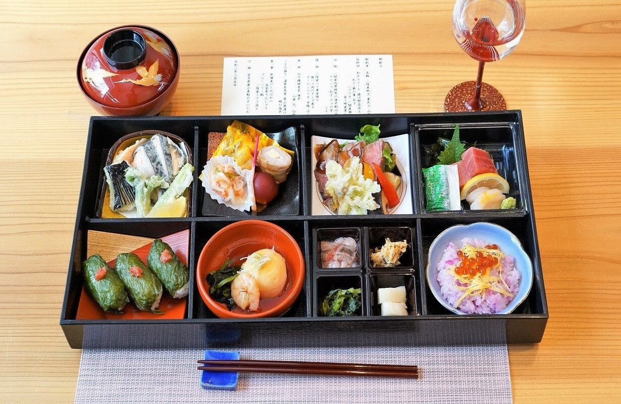 Dinner (catering)