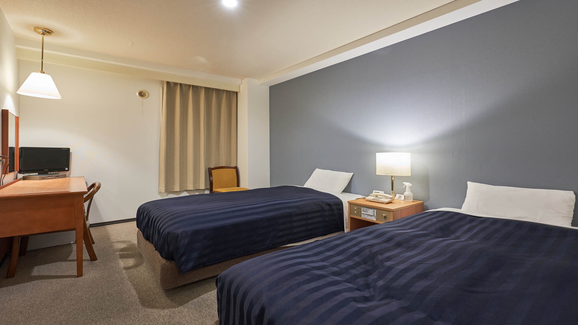 [No smoking] Economy twin room (bed size 100 cm)