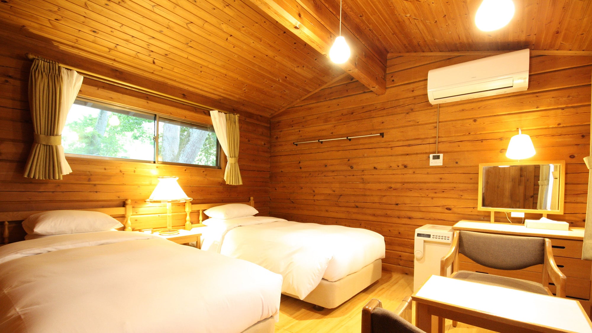 Karuizawa Prince Hotel East Cottage A type bedroom