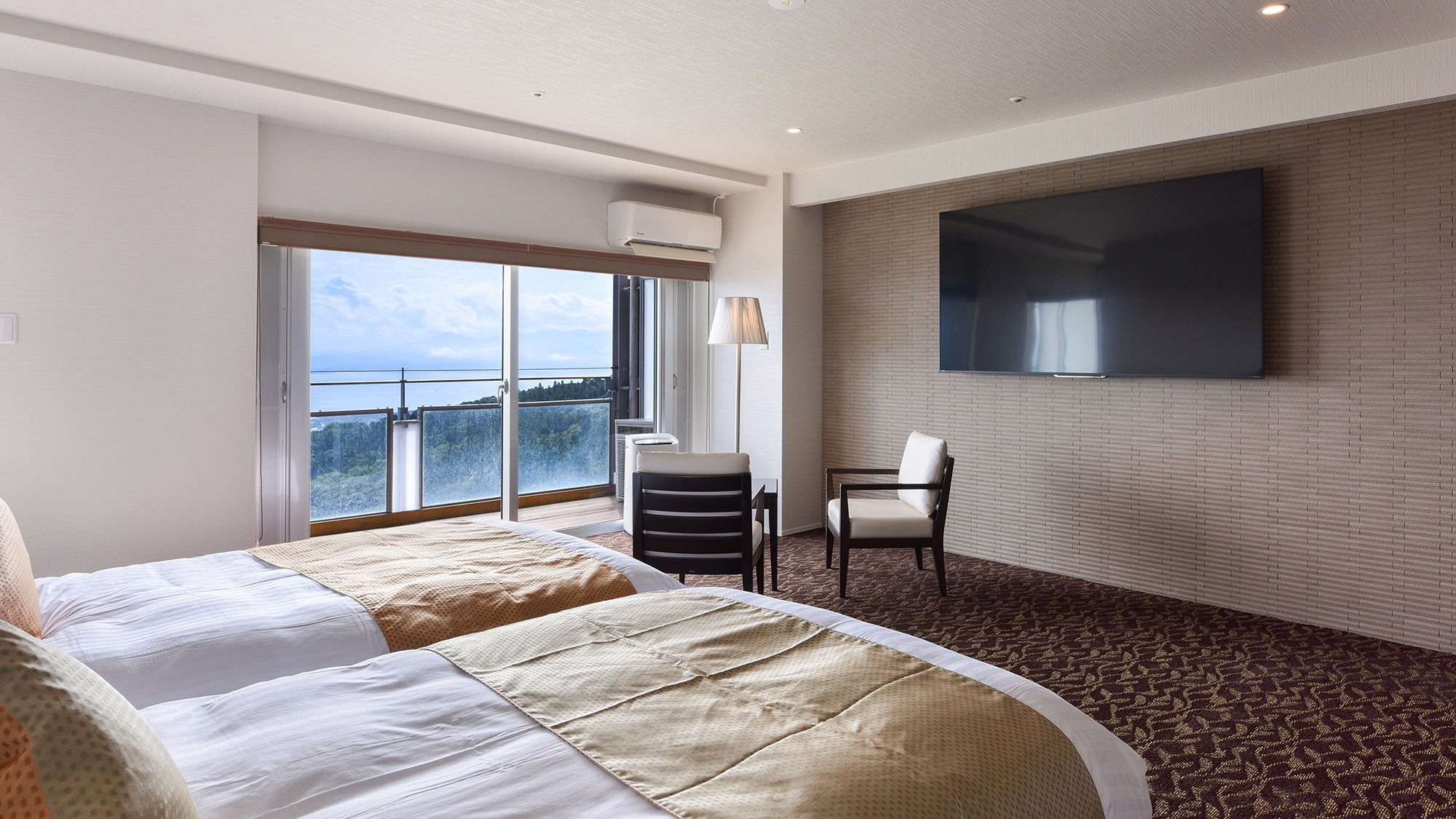 [Executive Suite Twin: Hikari ~with open-air bathtub~]