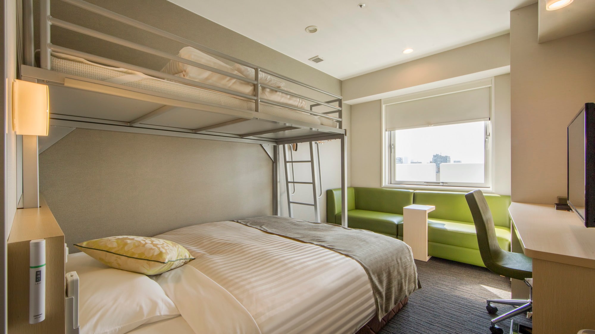 It comes with a loft bed that is popular with children.