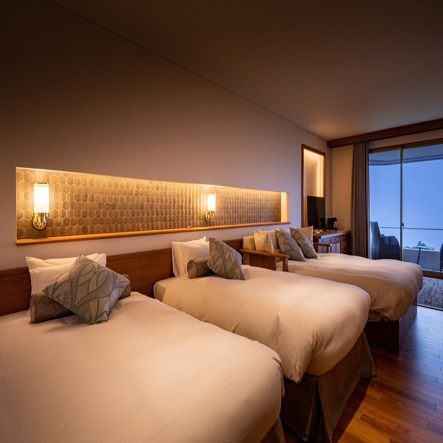 Deluxe Teras Triple (Dalam Ruangan)