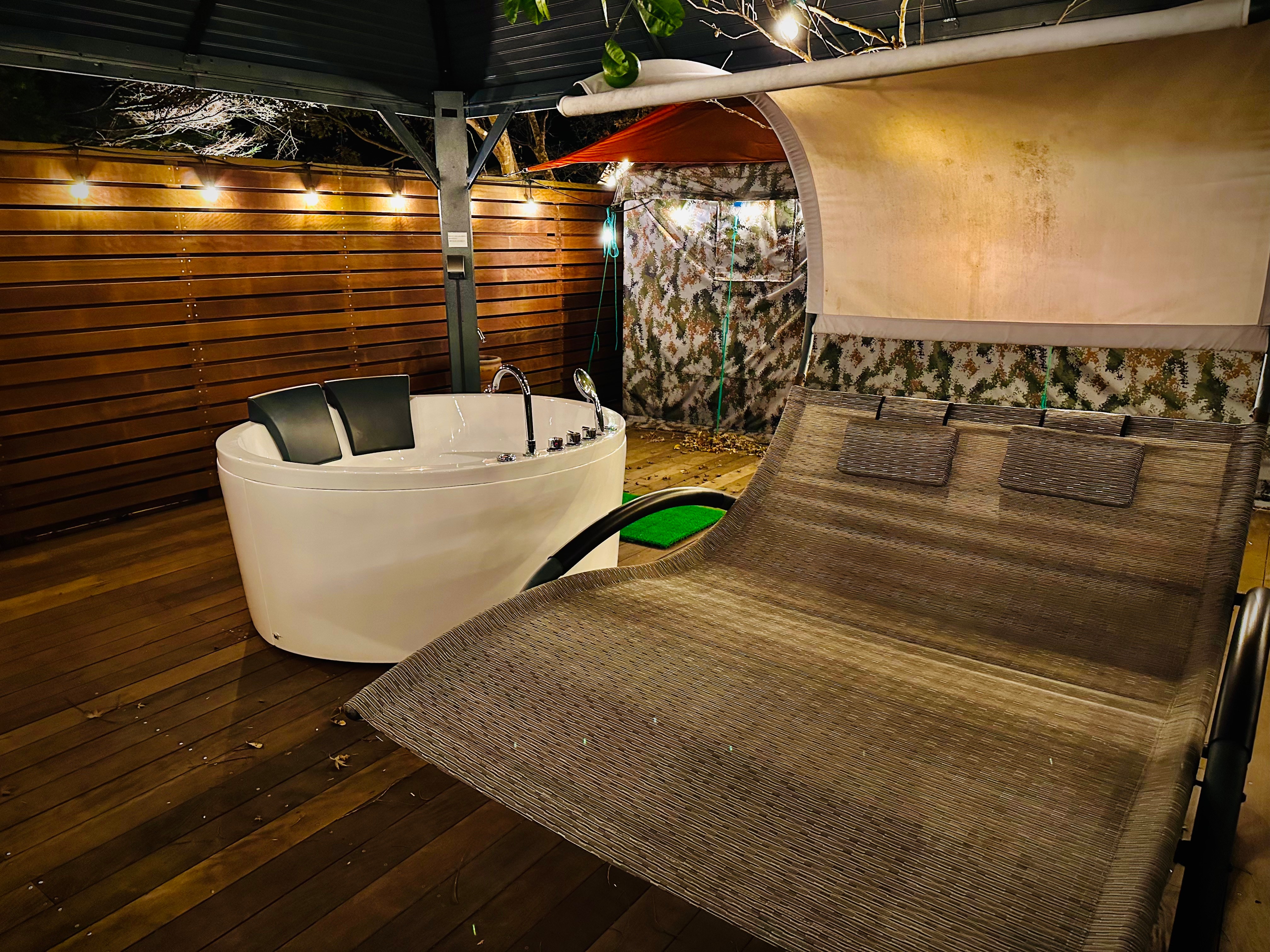 Safari Tent B