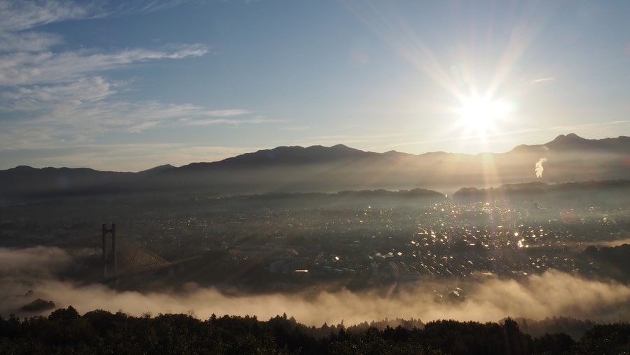 Sunrise 16: 9