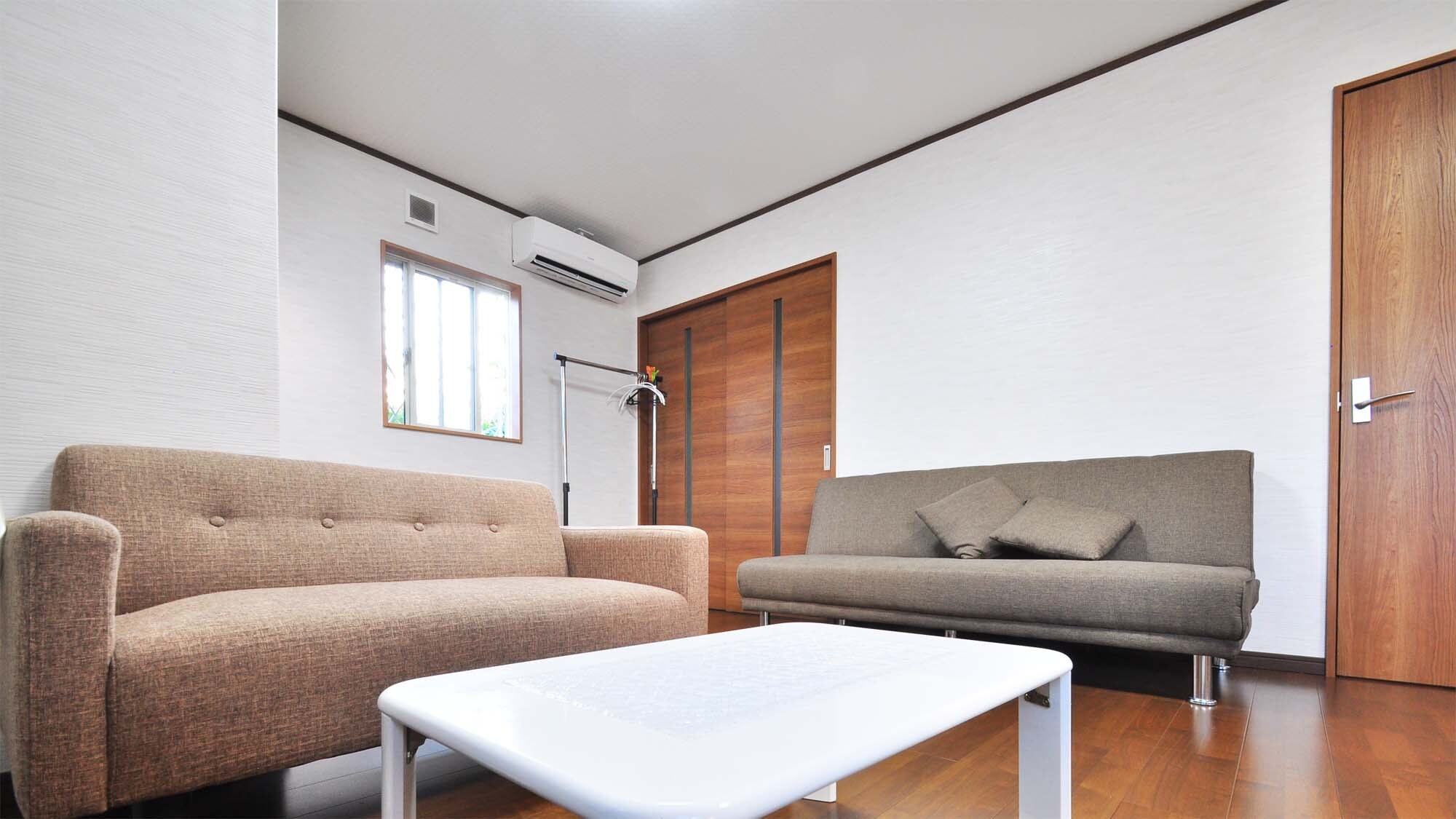 [Living room] Perfect for spending time with friends and family