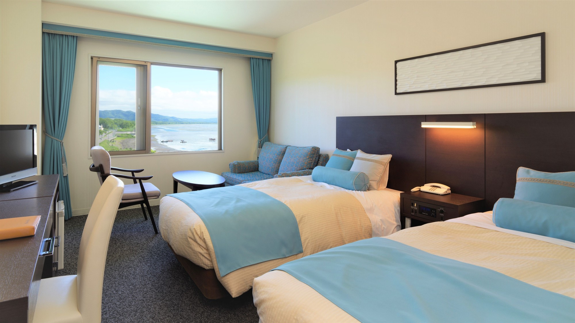 [Lake diagonal] Twin room / You can see the lake diagonally from the window (example of guest room)