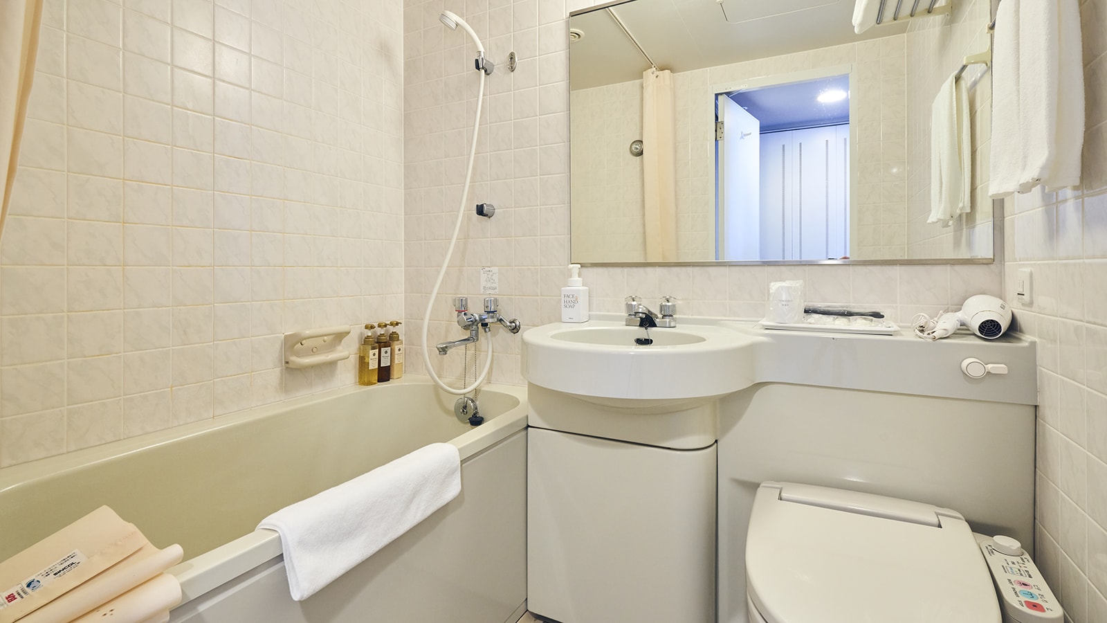 ห้องเตียงคู่