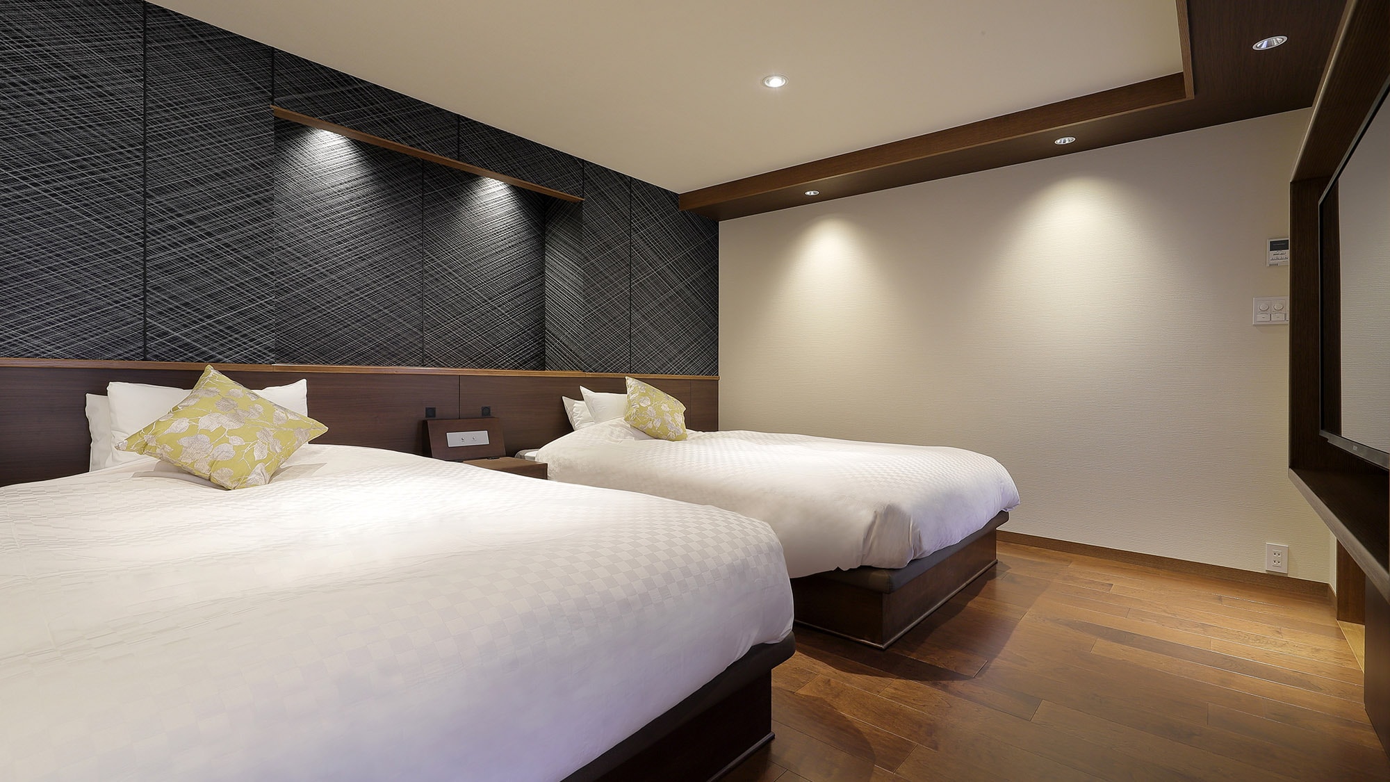 December 2020 NEWOPEN Luxury Suite