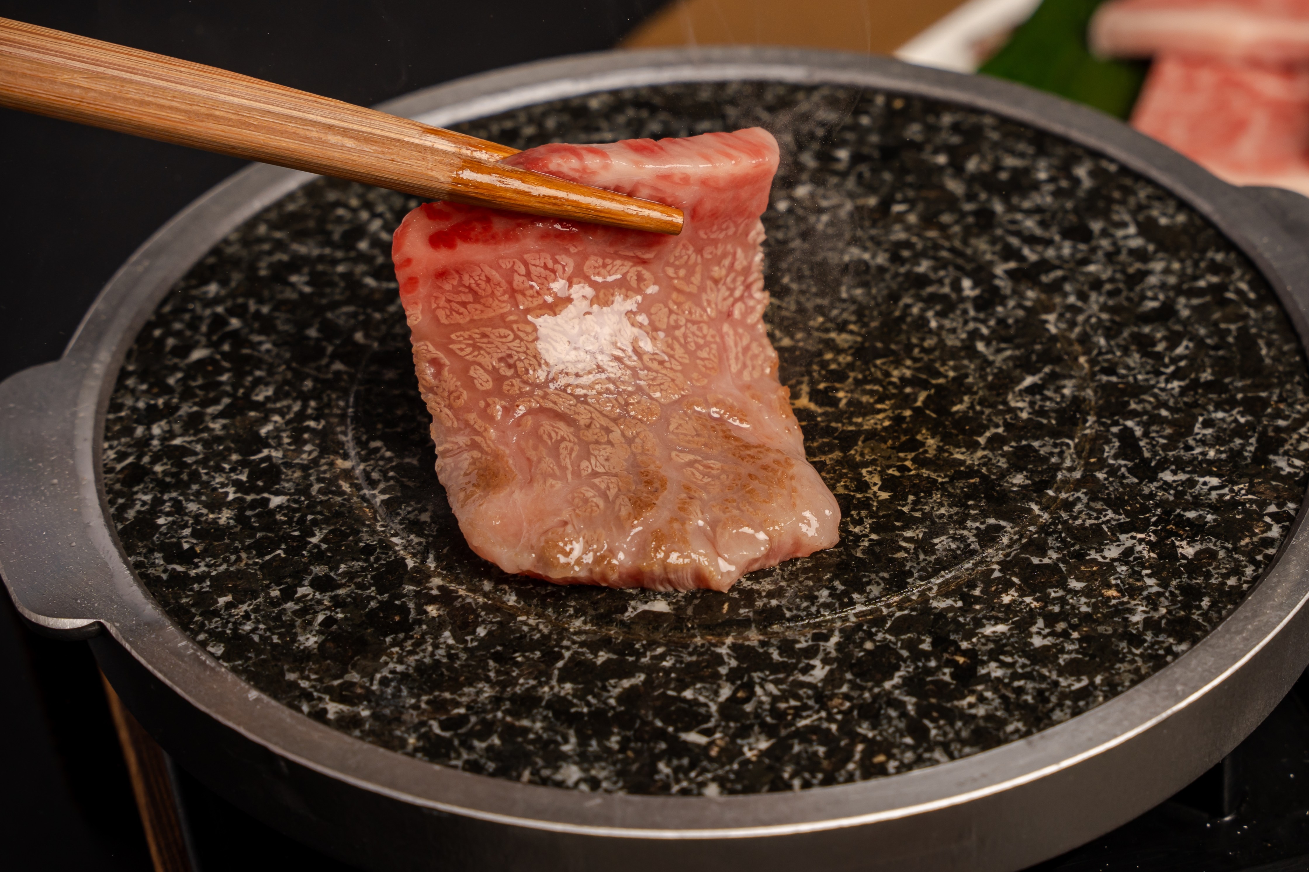 松阪牛肉石烤（圖）