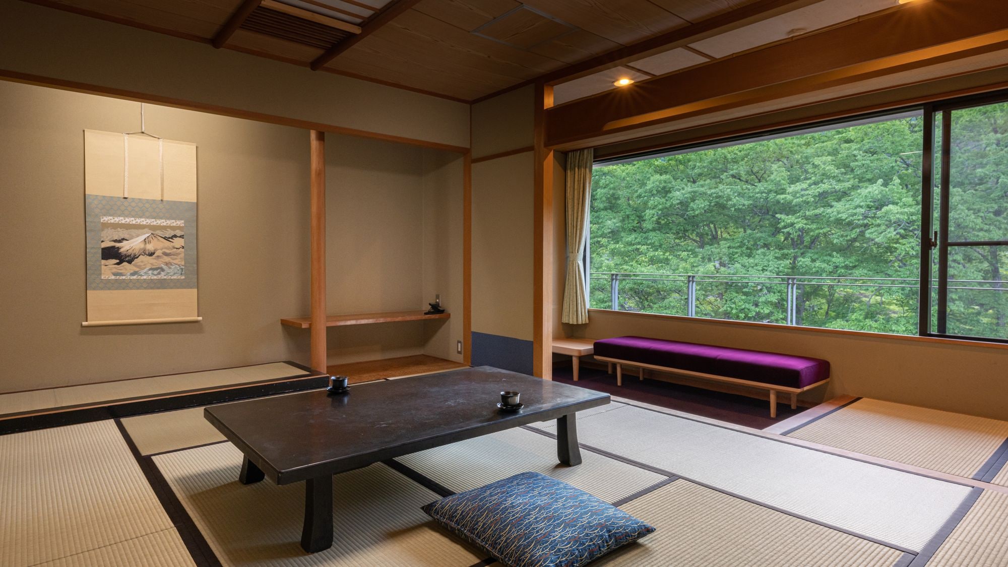 [Non-smoking] Japanese-style room, 10 tatami mats