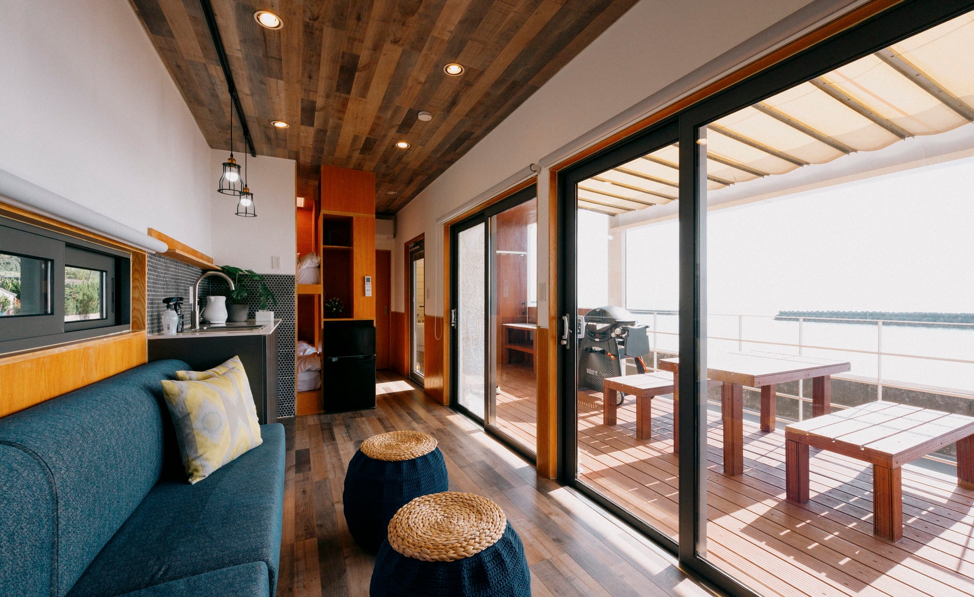 Trailer House/Simmons Single x4