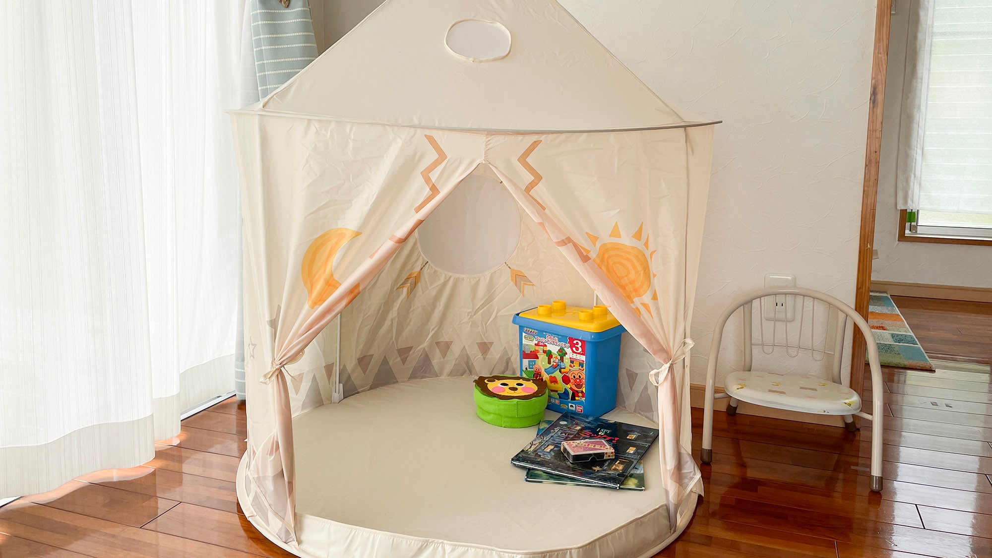 ・【장난감】 어린이용 미니 텐트나 장난감을 준비하고 있습니다