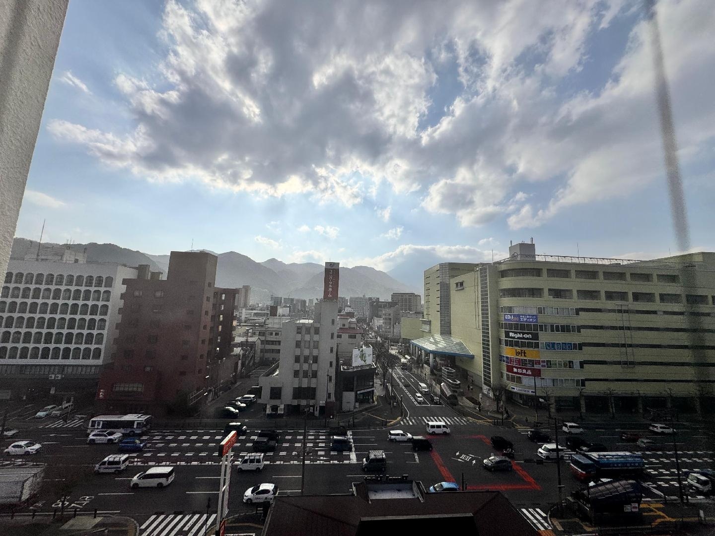7DBC70CF-EBA9-48B5-A1AF-0B77A4DD7BA9.jpeg