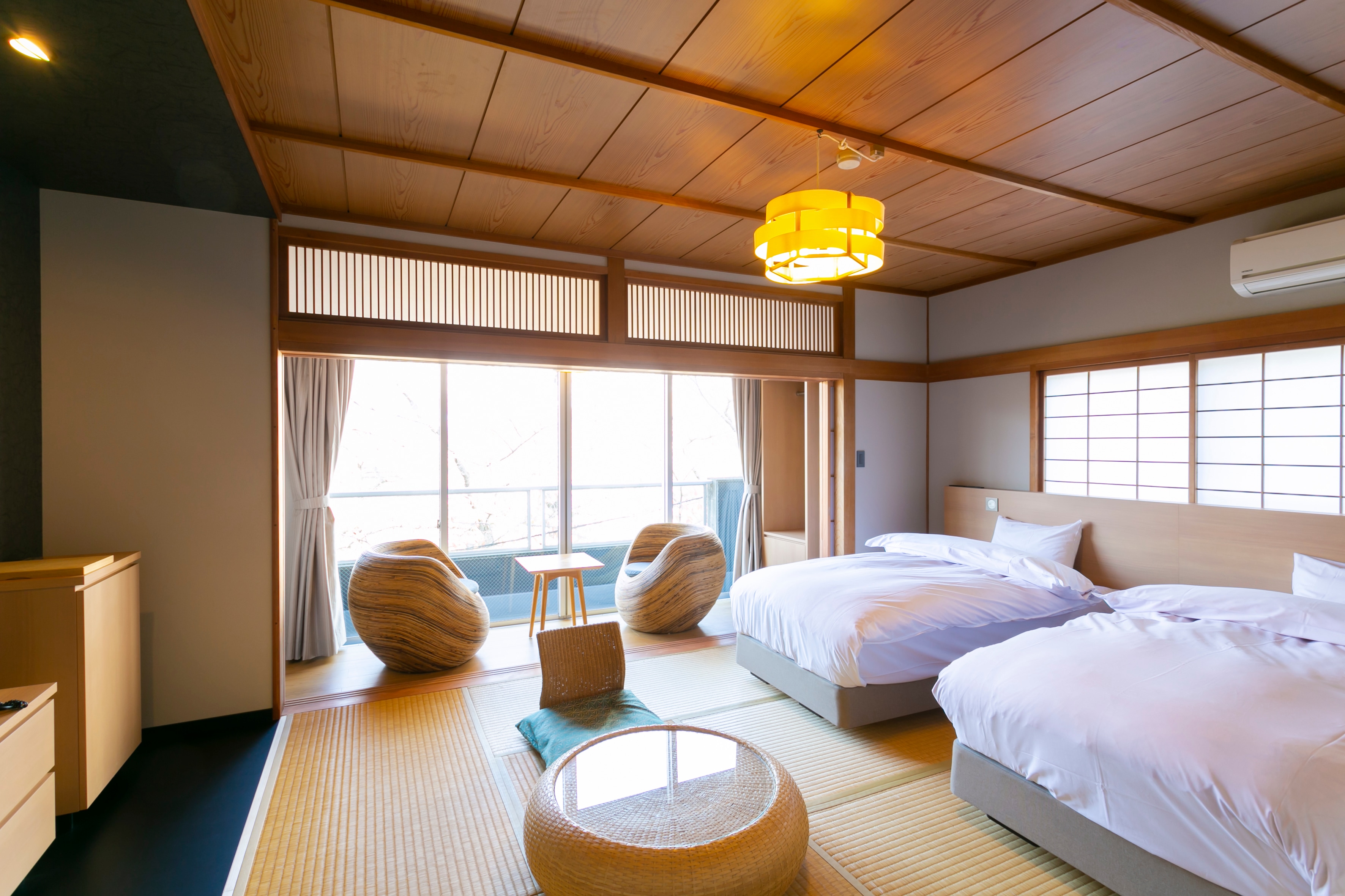 Superior Japanese-Western style room with hot spring twin "Fuyo"
