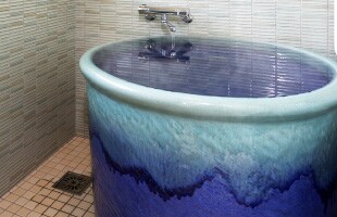 Small room with ceramic bath