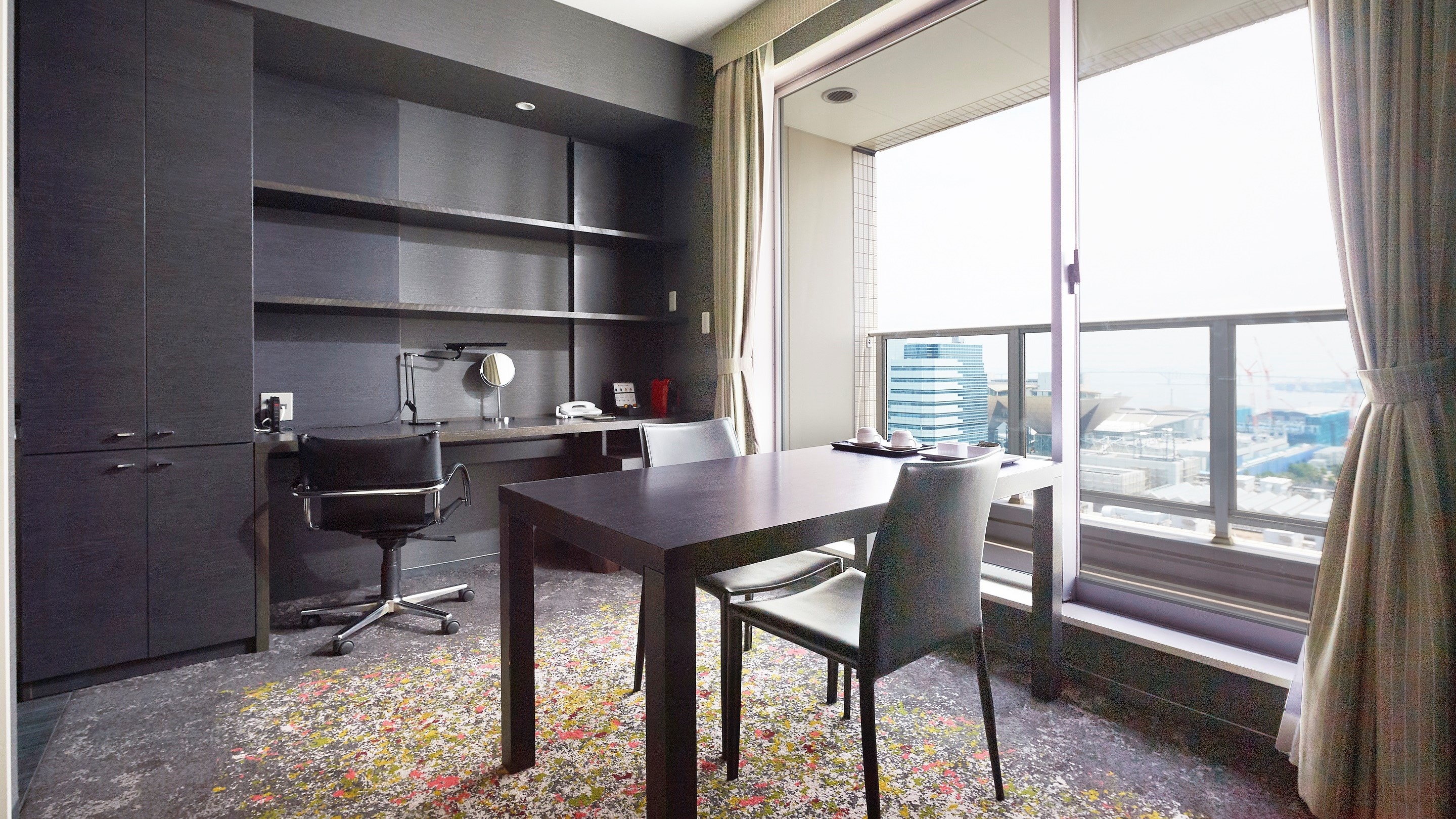 [Premium Floor] Executive Suite
