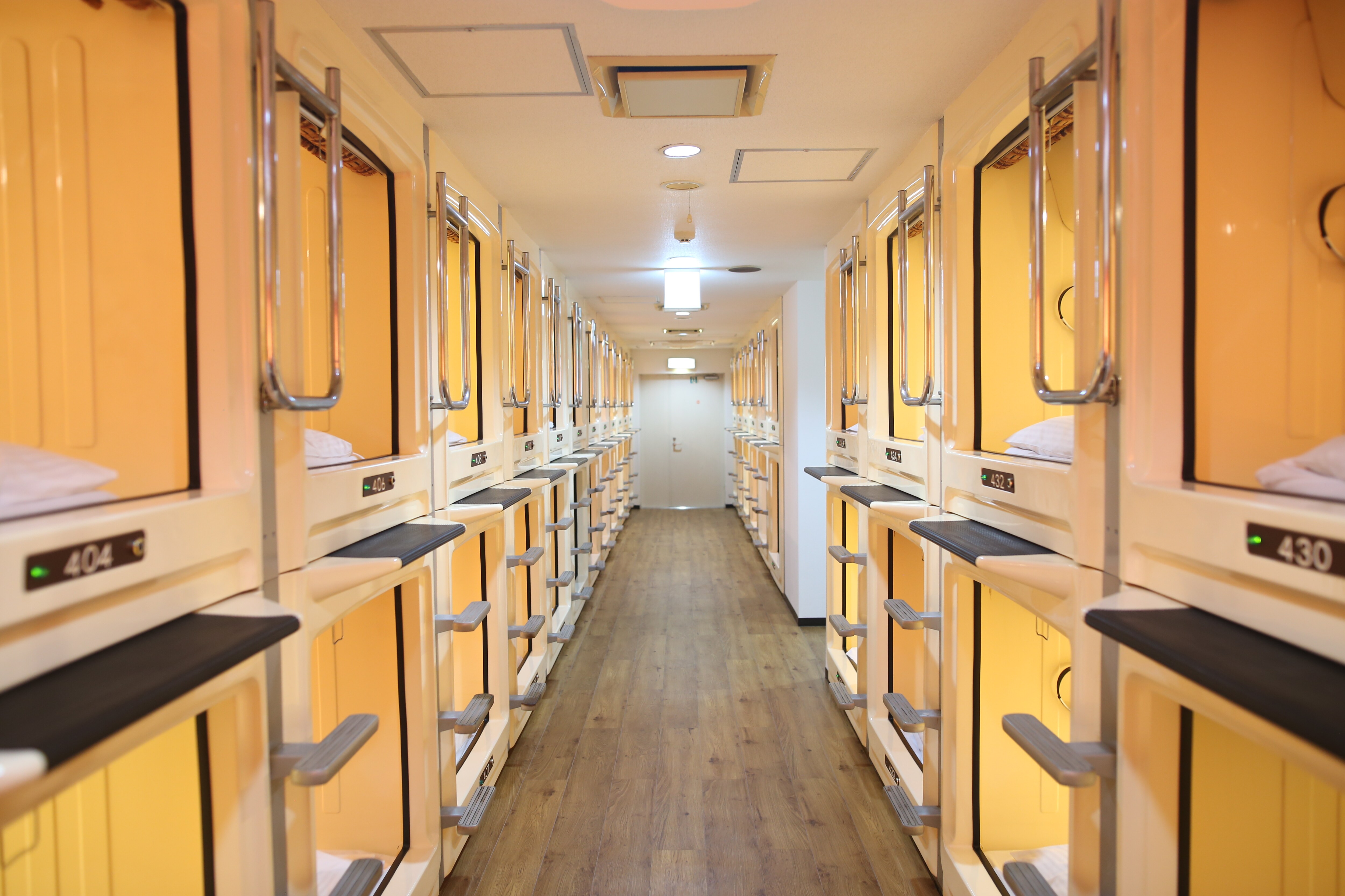 Capsule Room