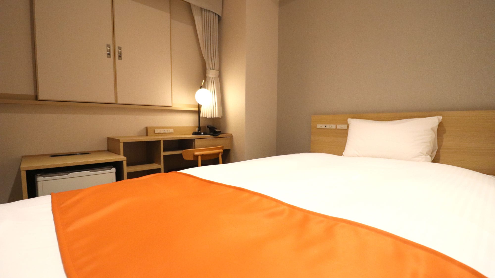 Kamar semi-double tipe B