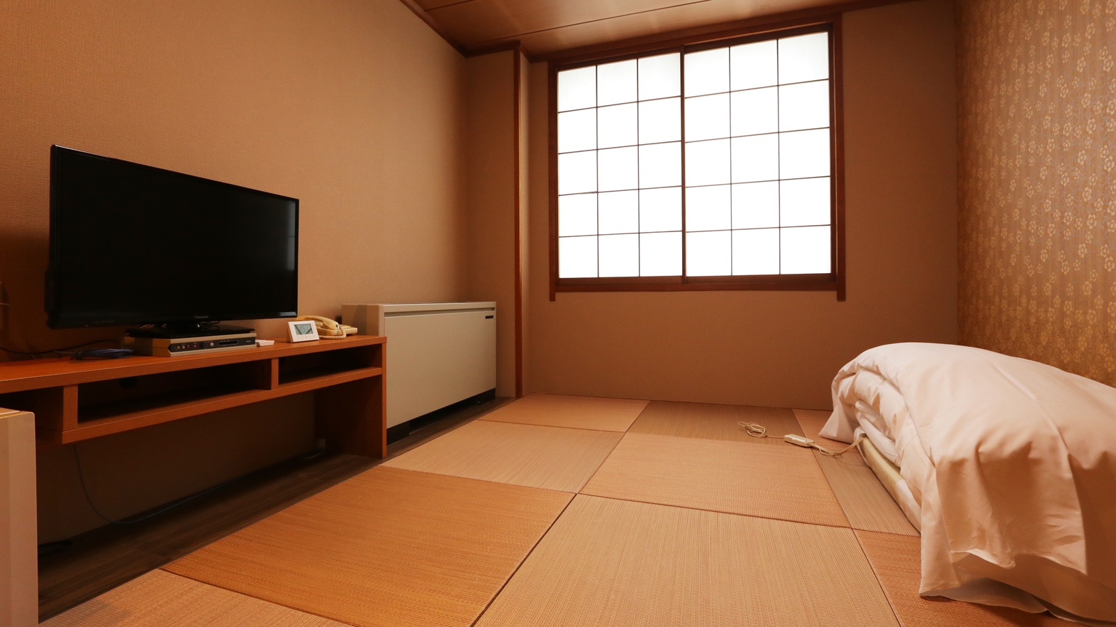 [Japanese-style Room T included] Futons will be prepared for you at check-in.