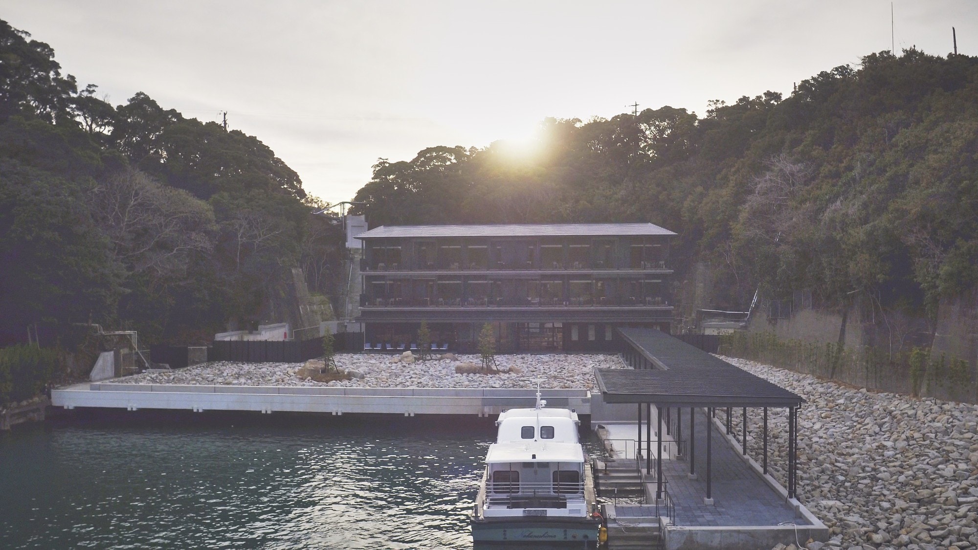 Exterior / The hotel can be reached from Katsuura Port by a dedicated shuttle boat.