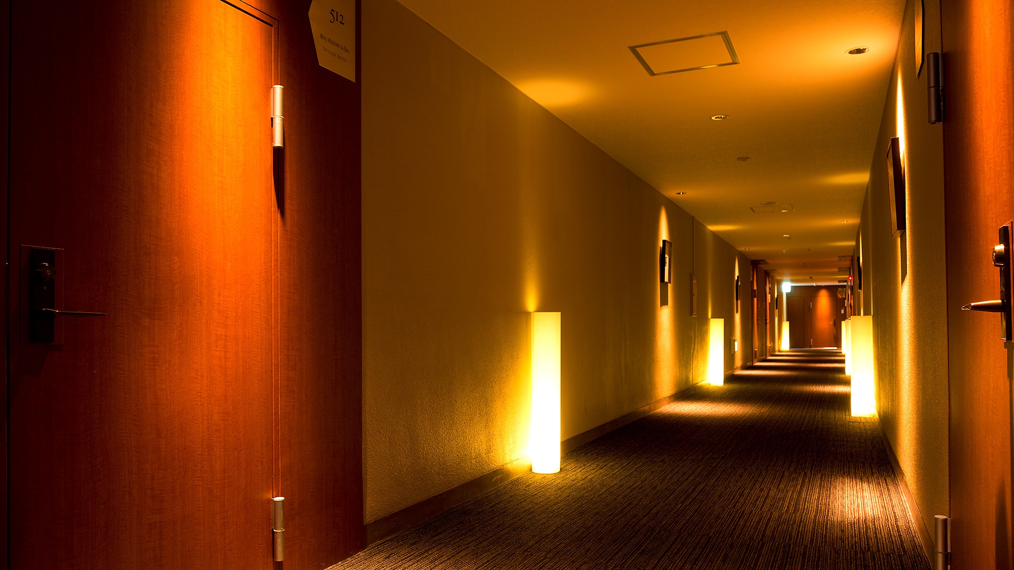 【corridor】