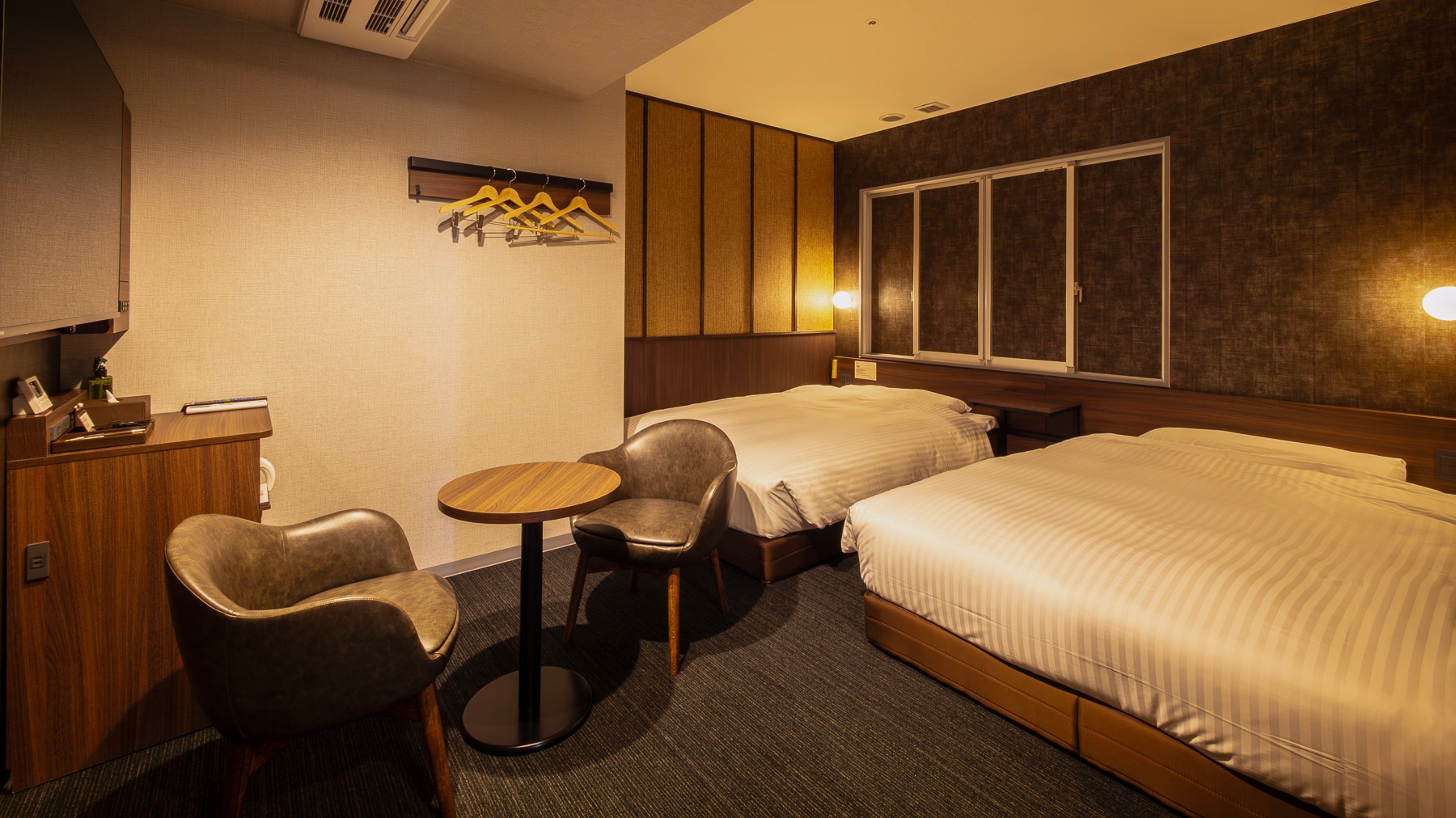The slightly darker brightness will help you sleep.