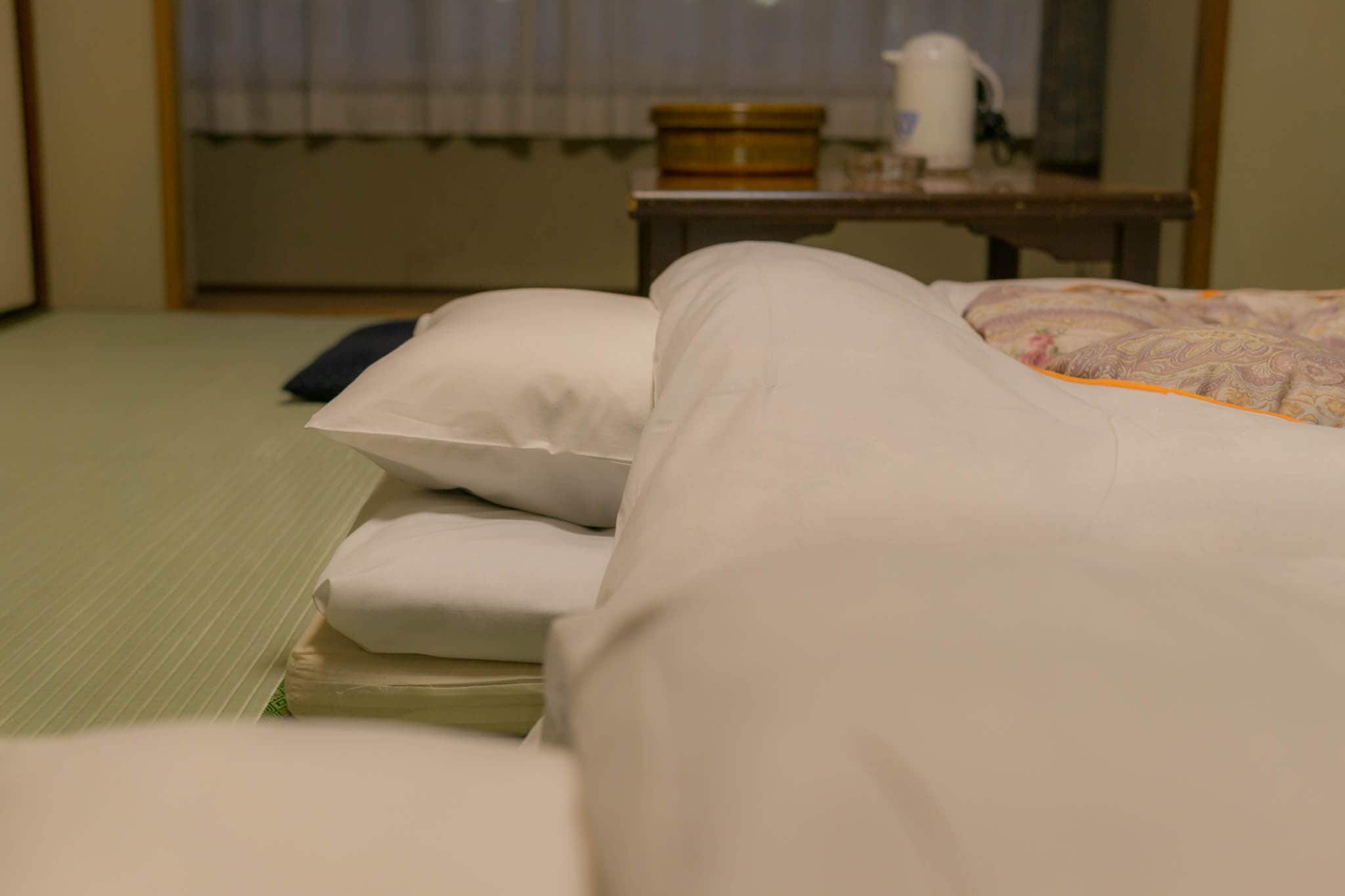 Japanese-style room