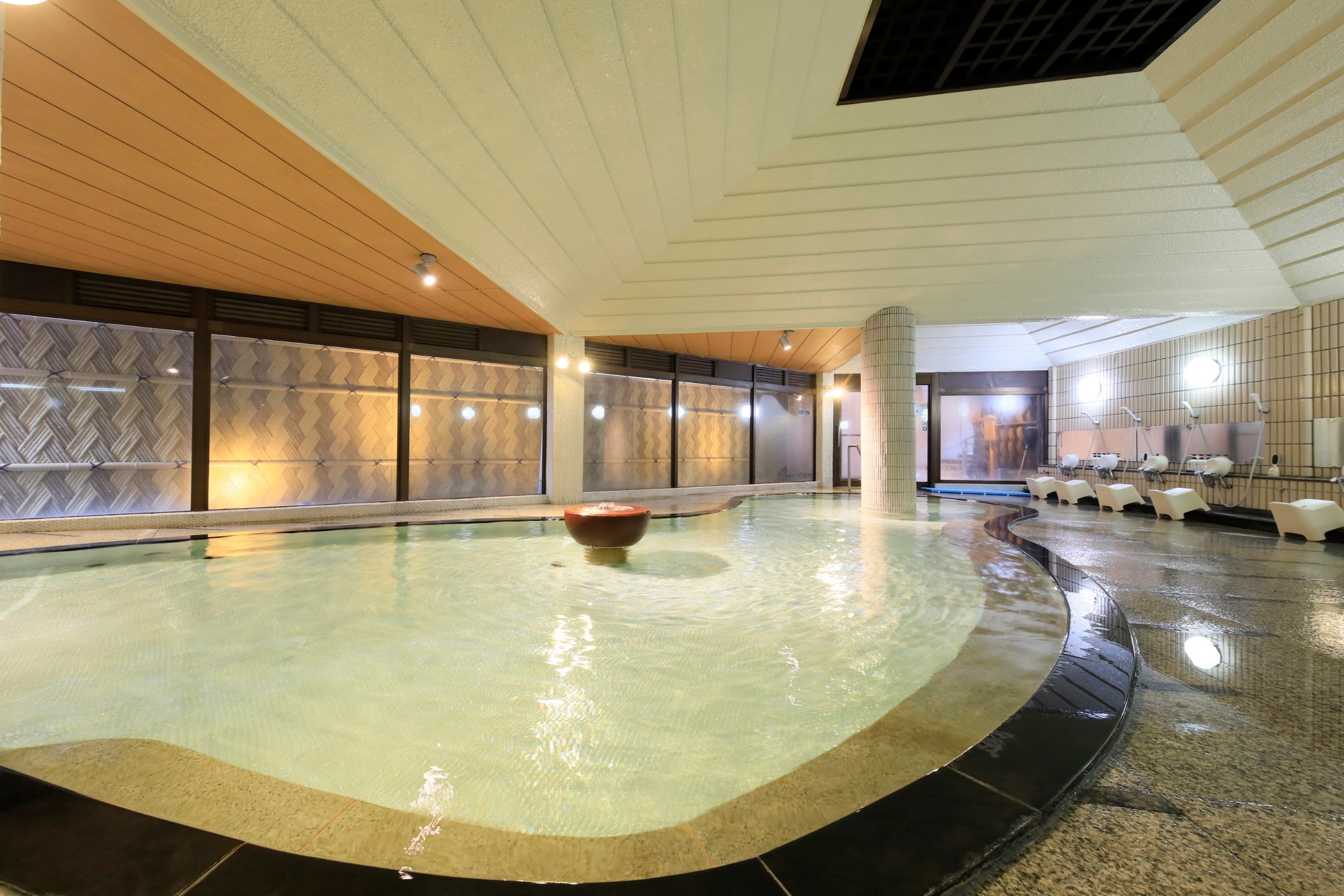 <Nhà tắm công cộng dành cho nam Suruga>