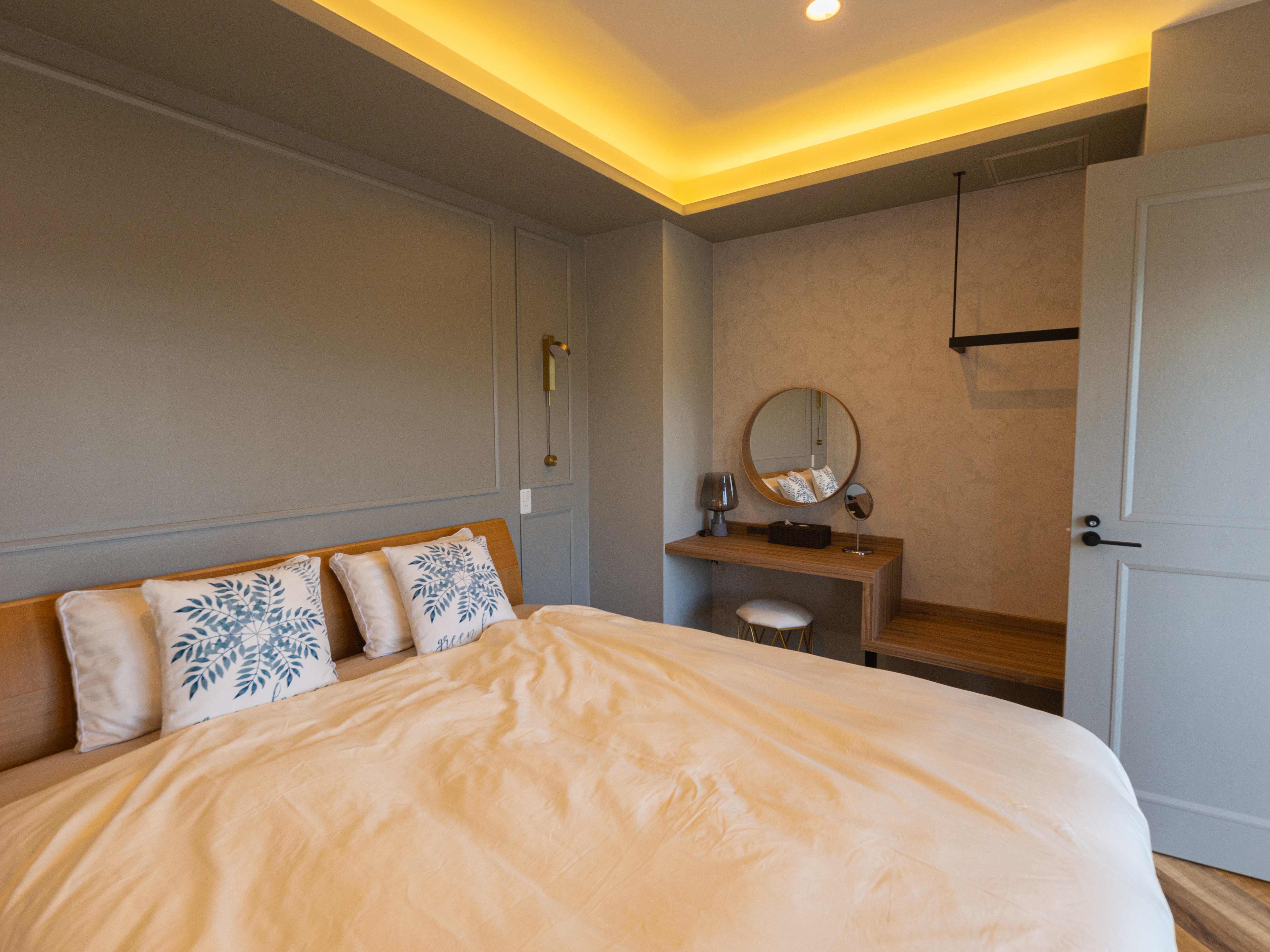 Penthouse Lulaliya King Bedroom