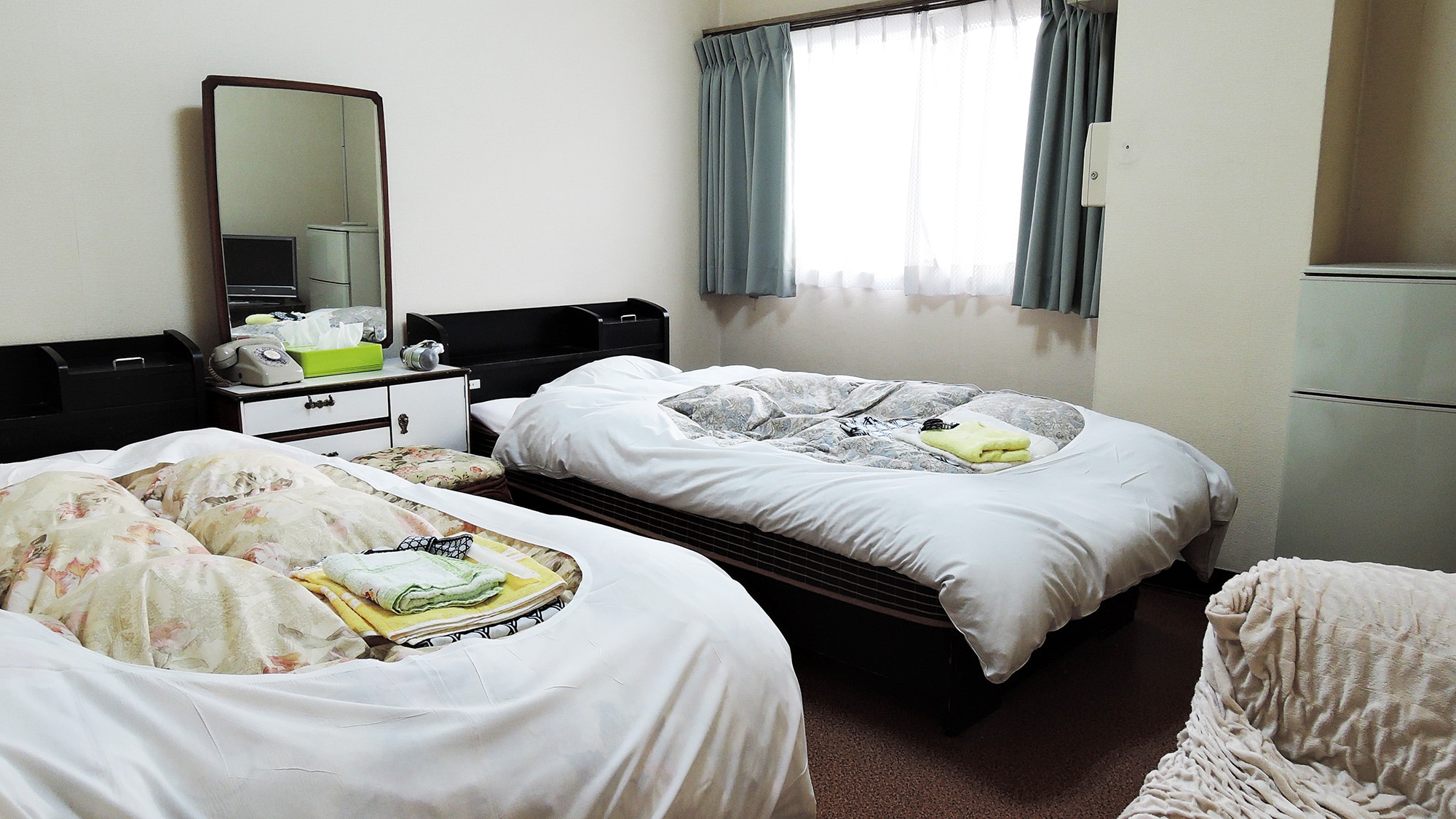 * [Twin room] LAN connection is OK in all rooms! Equipped with a unit bath