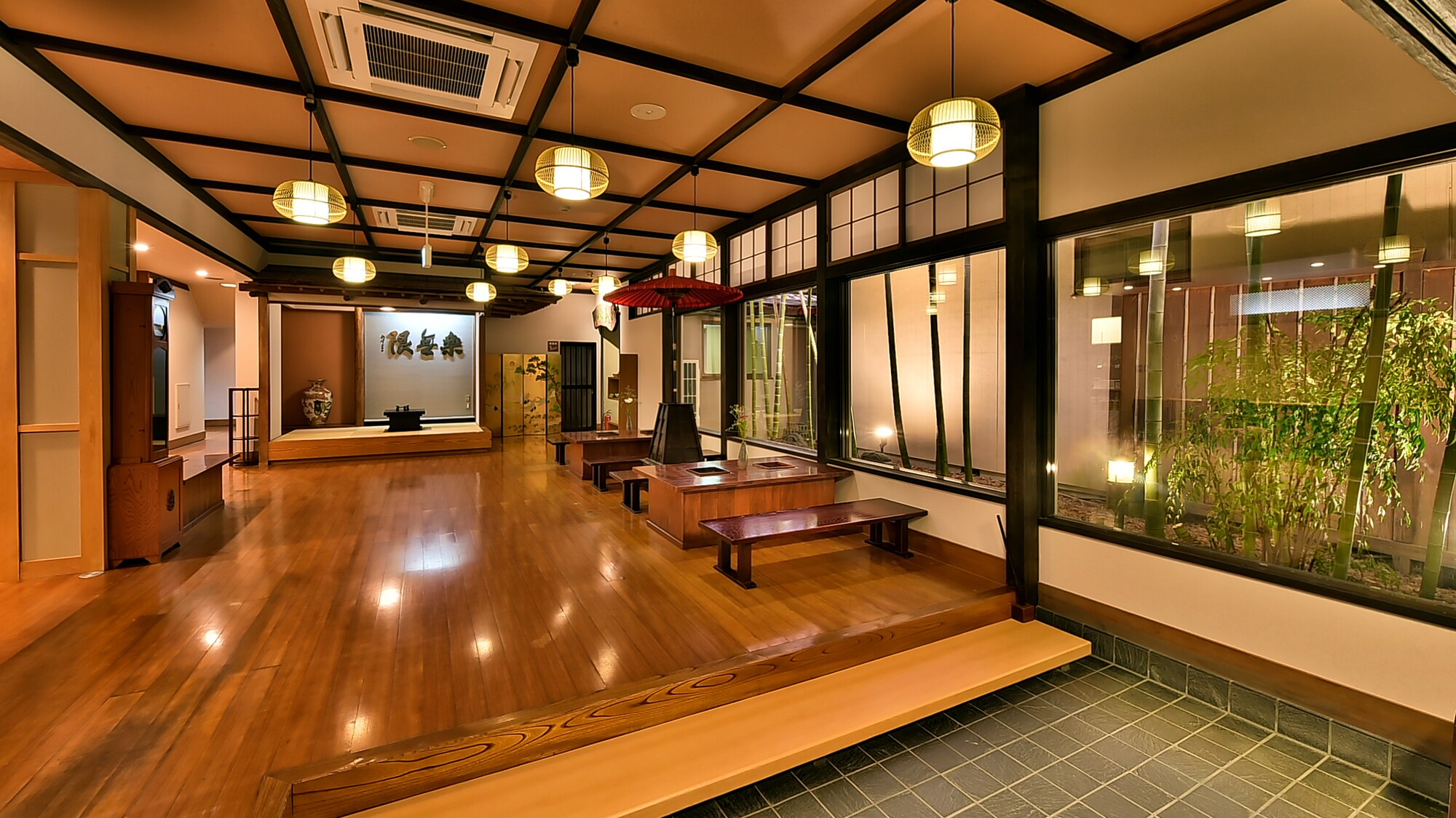 Lobby overlooking the bamboo grove