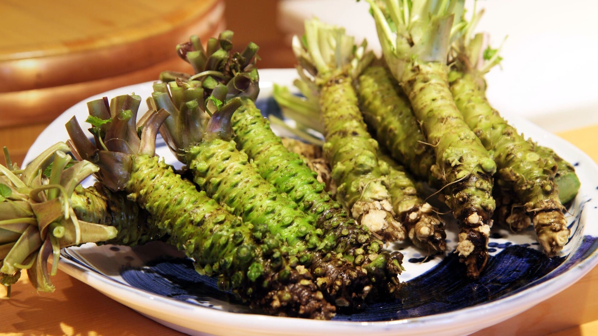 【鉄板焼】コース料理一例。旬の食材を厳選し、一品一品心を込めてご提供します。