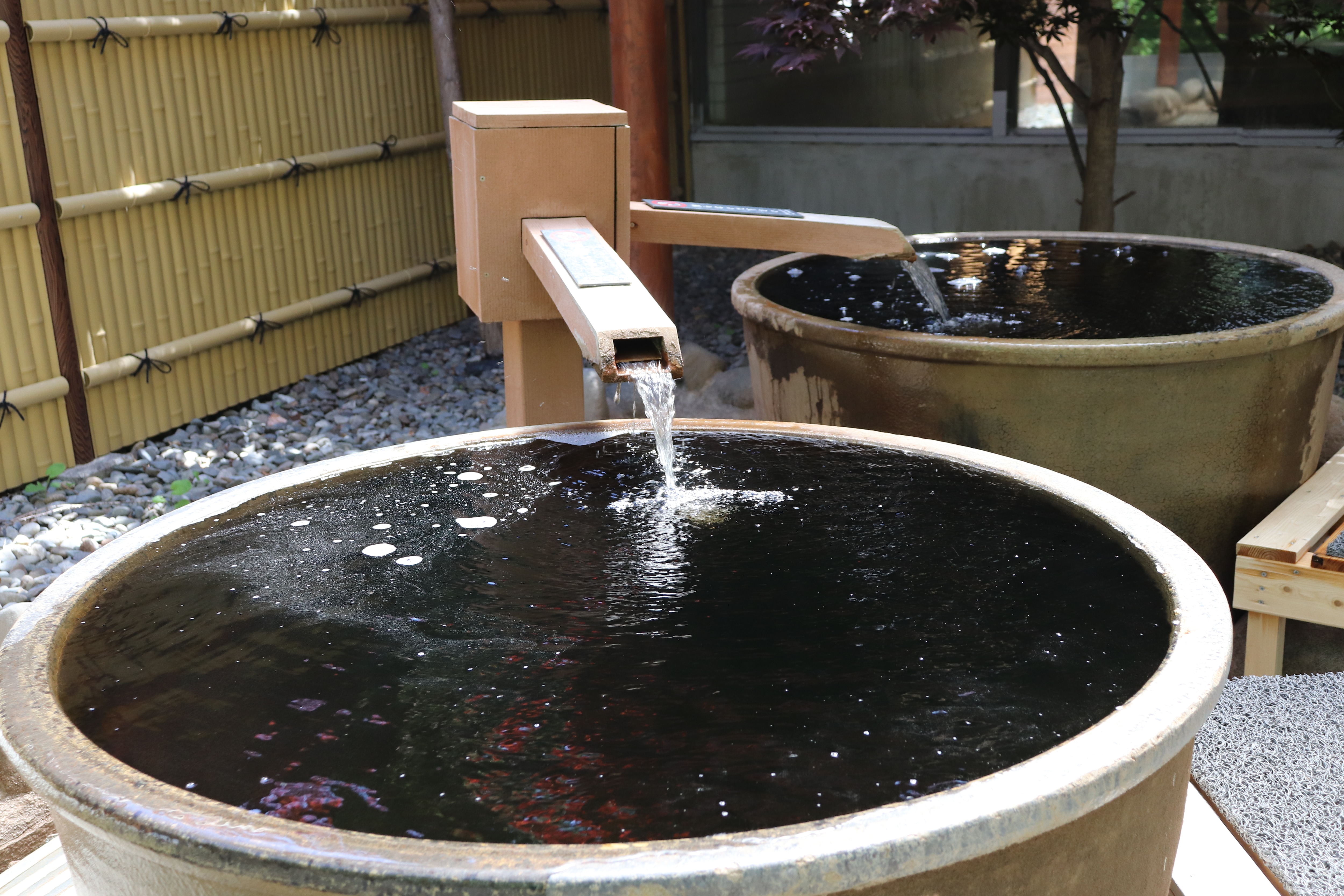◇1F Large Bath: Pot Bath