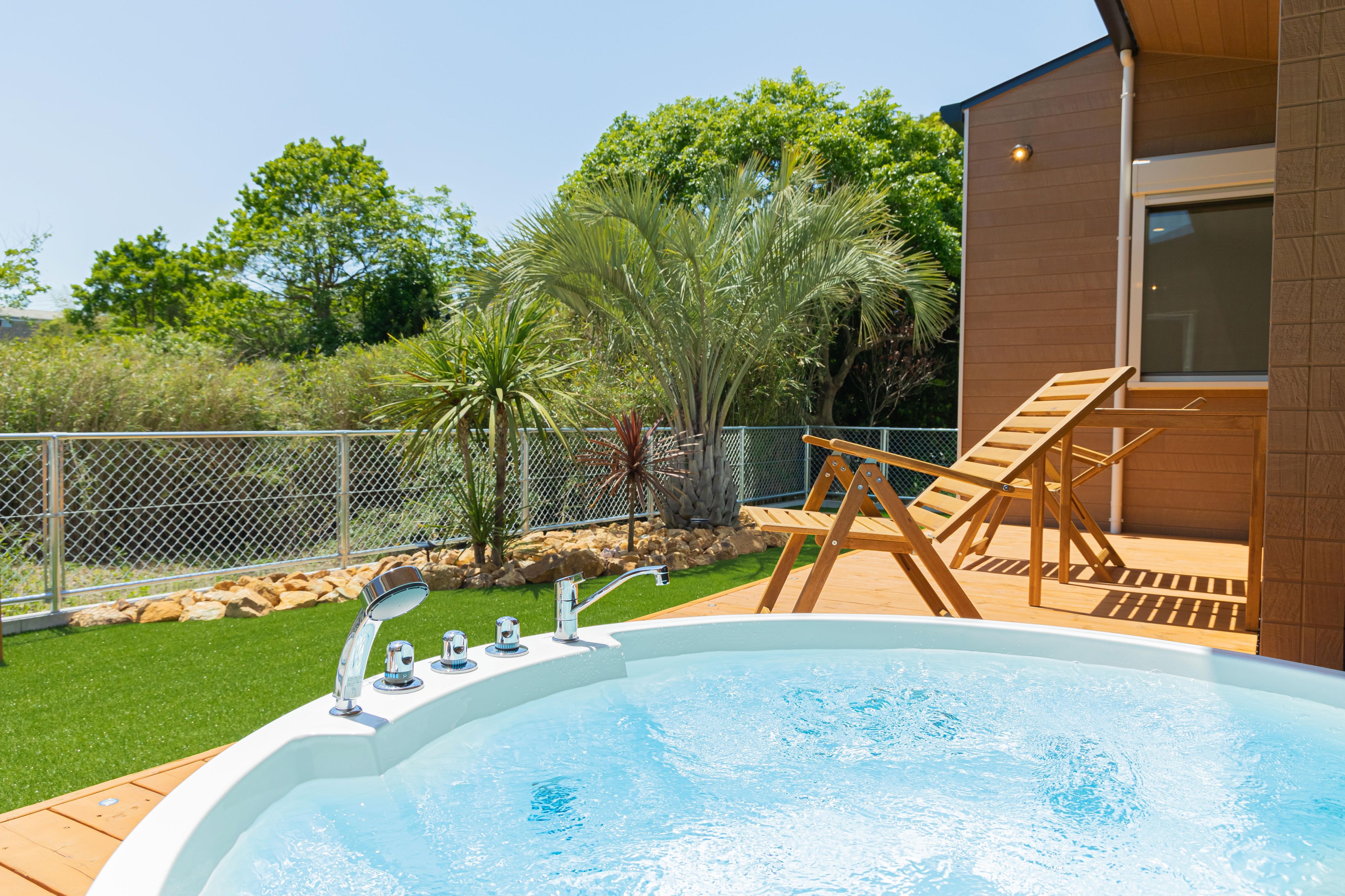 Jacuzzi