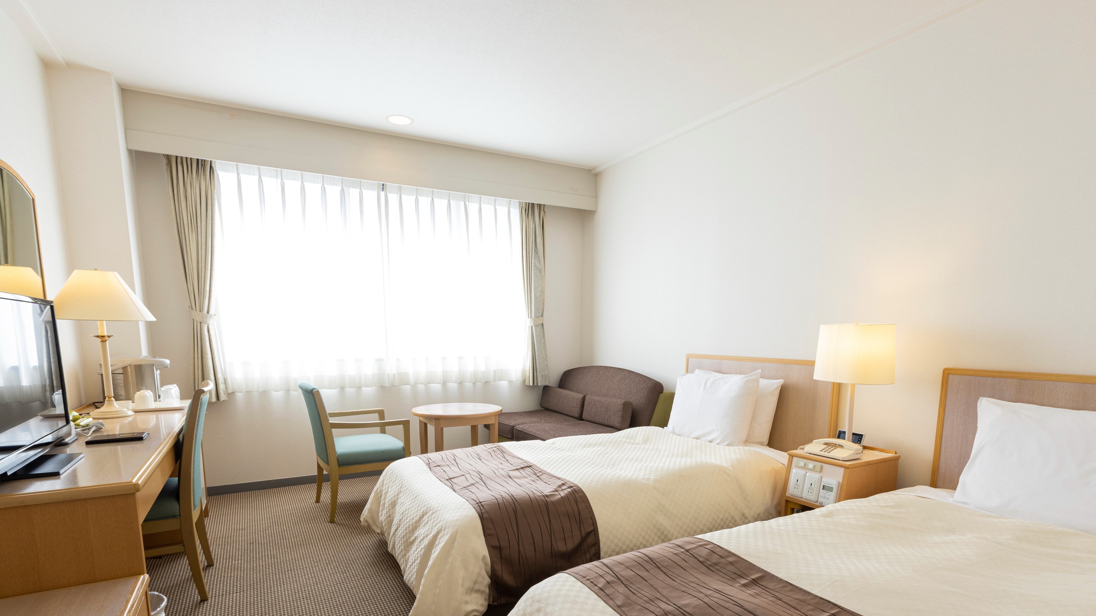 Twin room (non-smoking)
