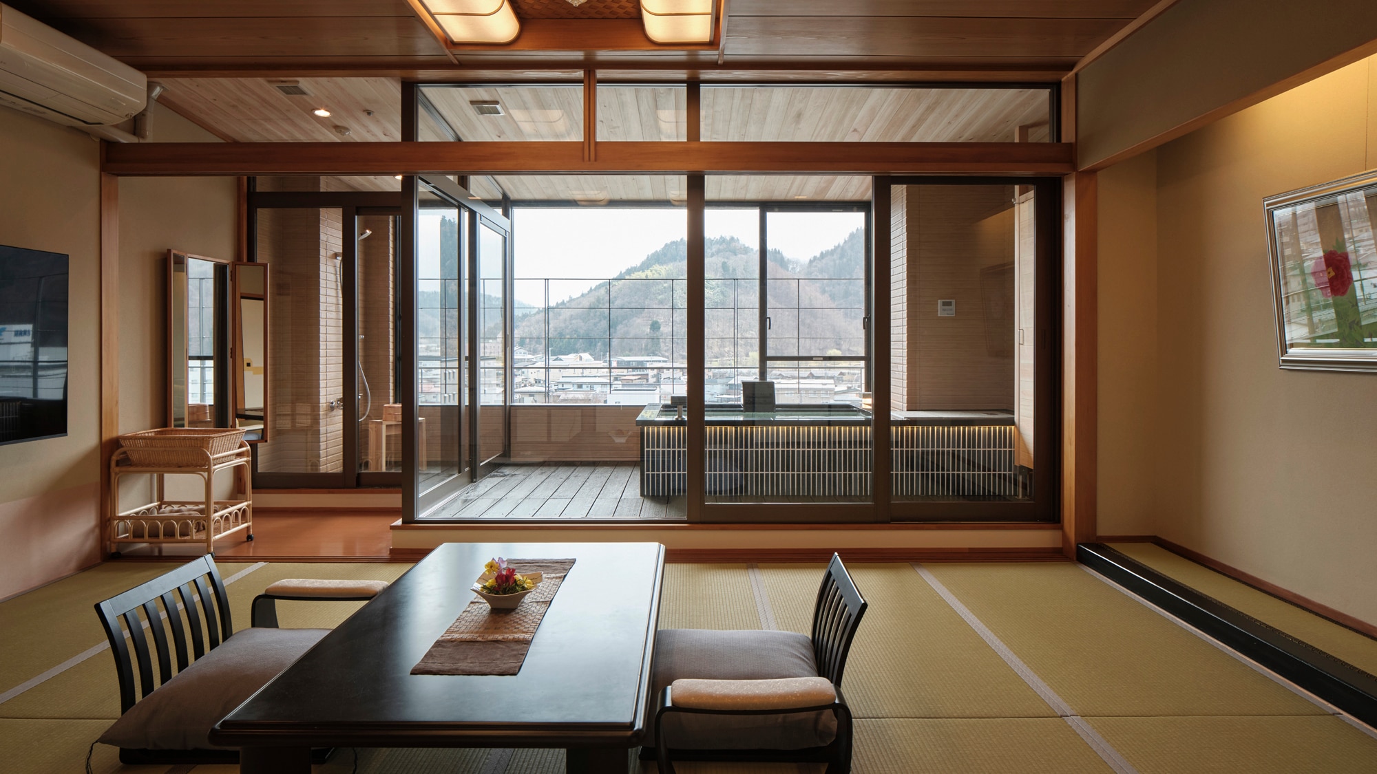 <本館>高級日式客房，附全景浴池