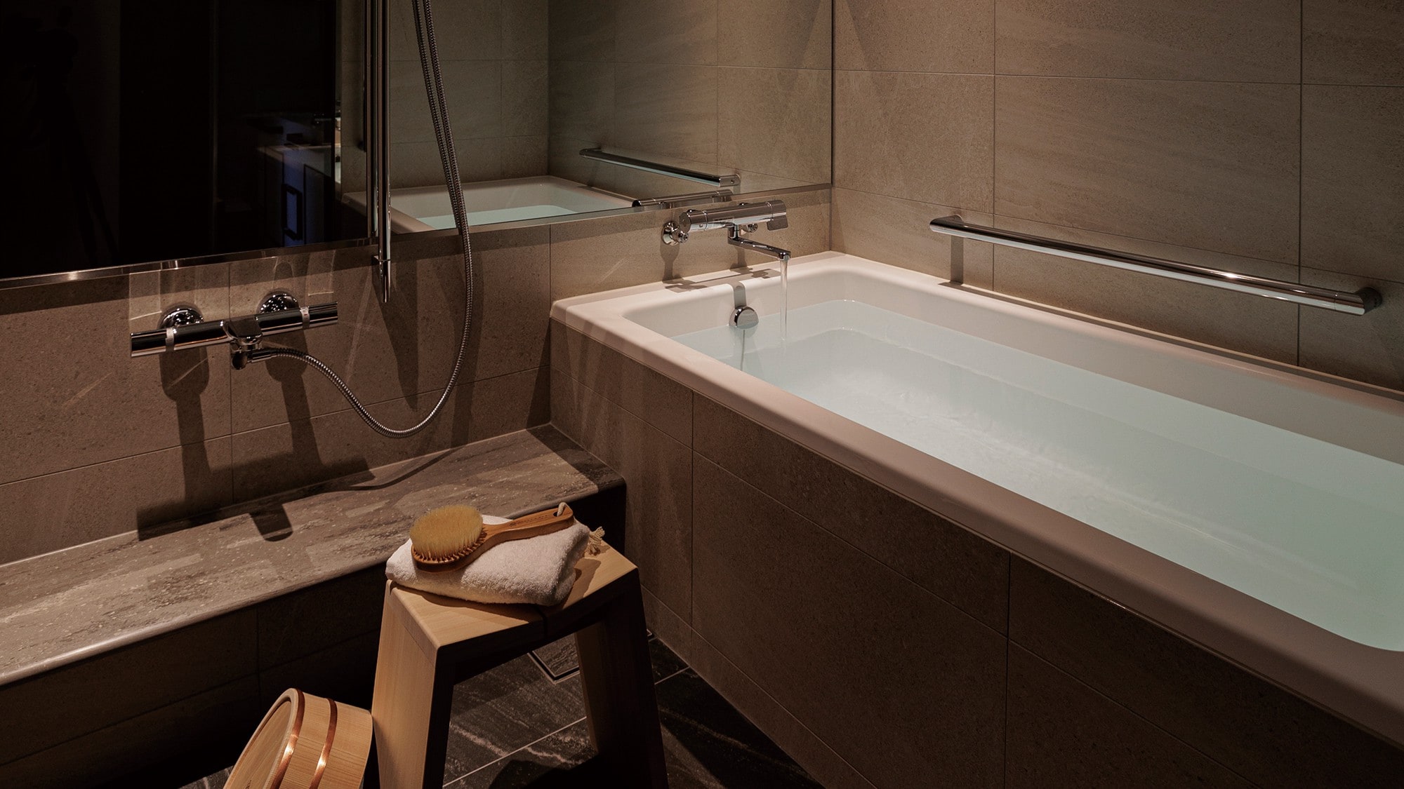 "Espacio" Bathroom