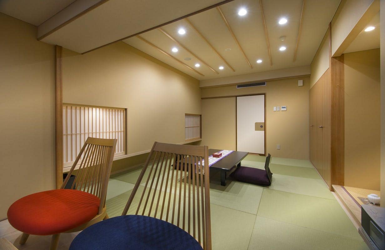 [Non-smoking] -Evening Umi Floor (4th floor)-"Palm" (Japanese-style room)