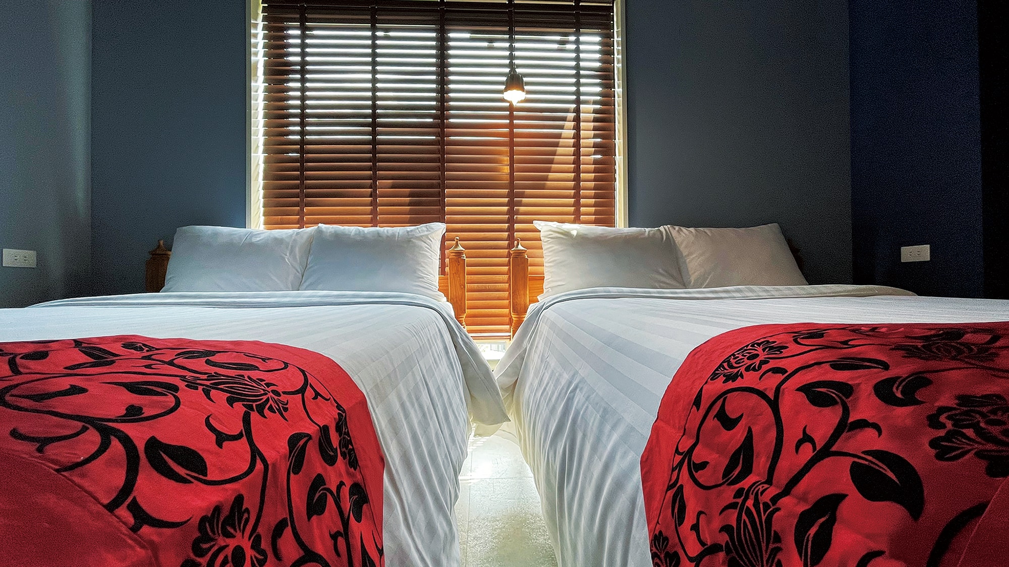 [3F] Superior Design Sky View Comfortable bed